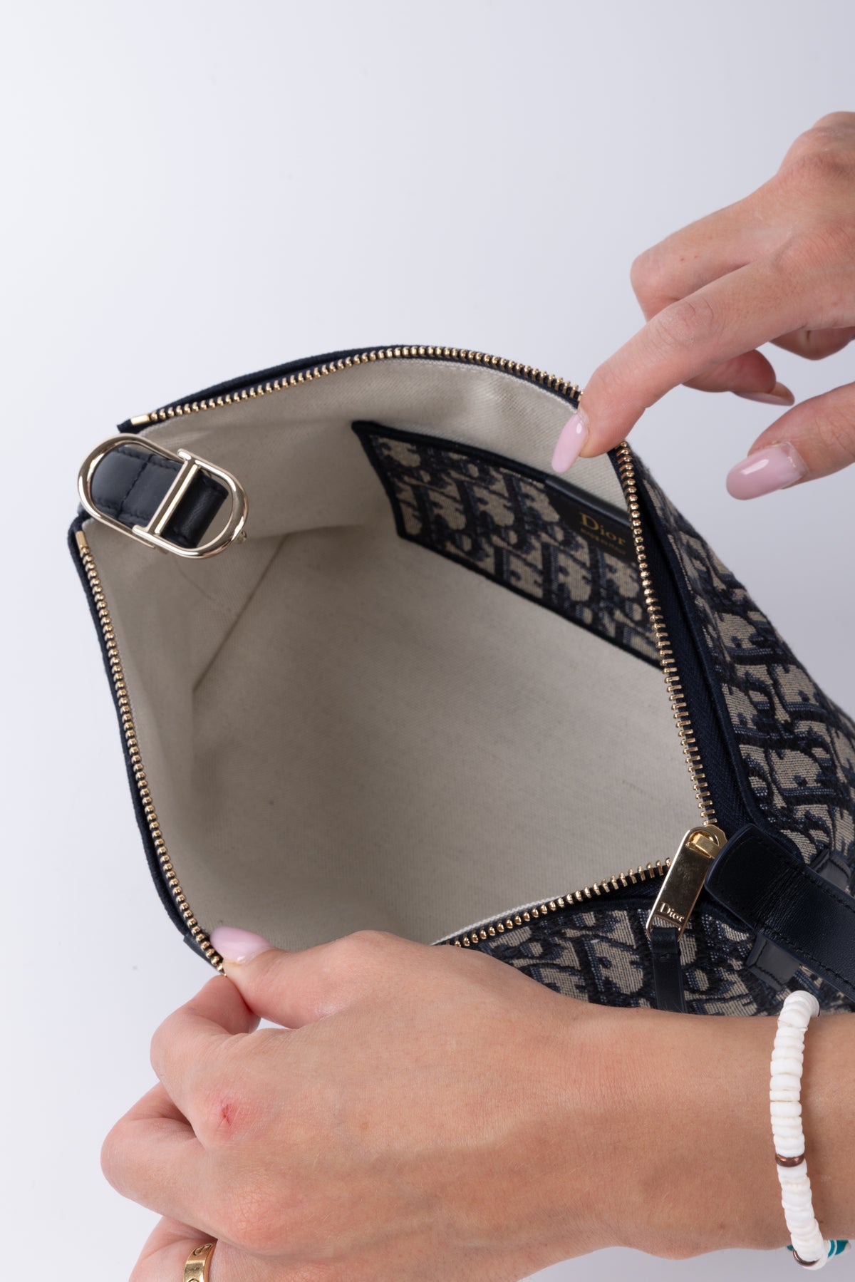DIOR TRAVEL NOMAD MEDIA