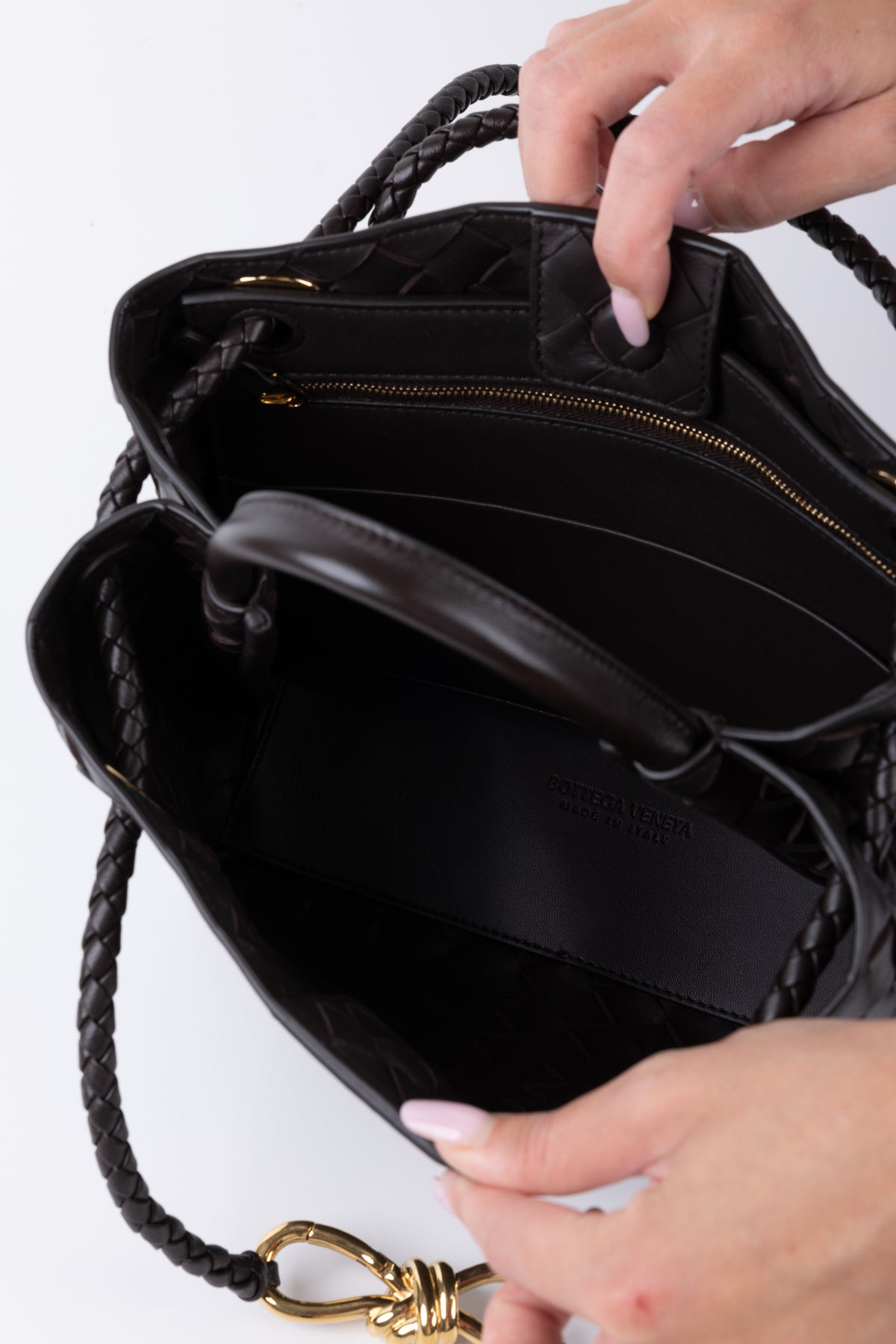 BOTTEGA VENETA ANDIAMO SMALL FONDANT