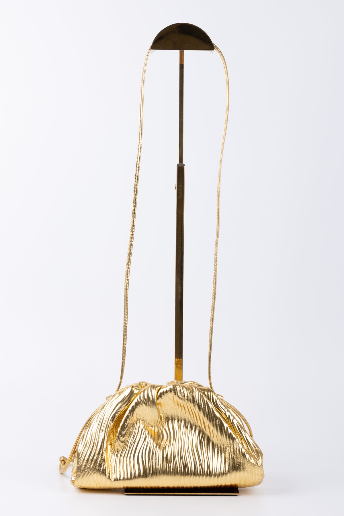 BOTTEGA VENETA POUCH CON TRACOLLA ORO