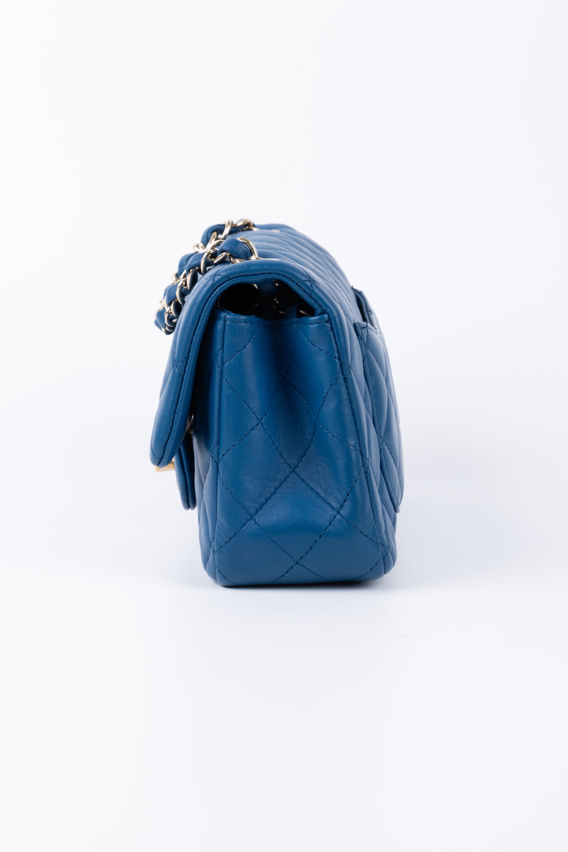 CHANEL RECTANGULAR BLU
