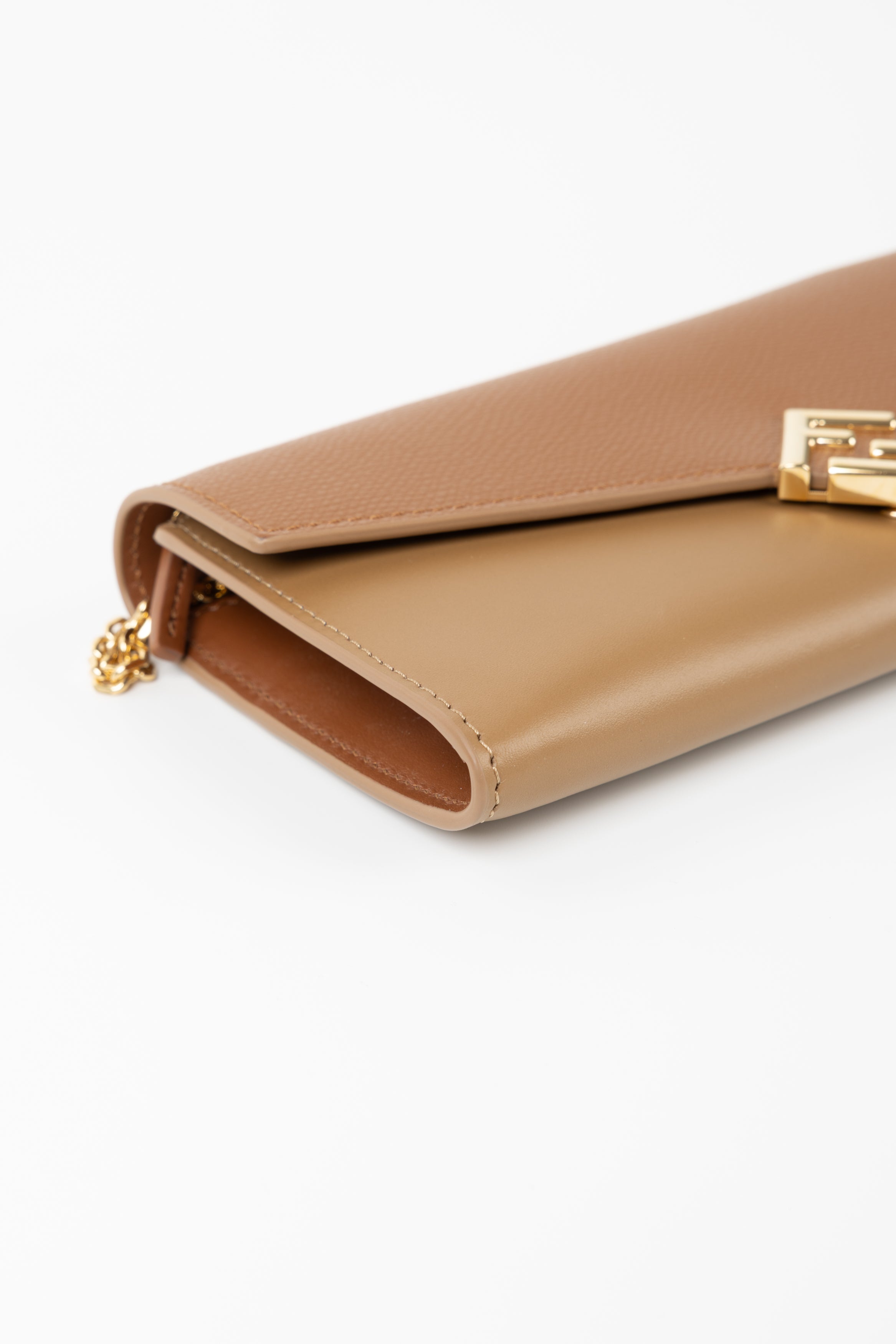 FENDI CONTINENTAL WITH CHAIN MARRONE