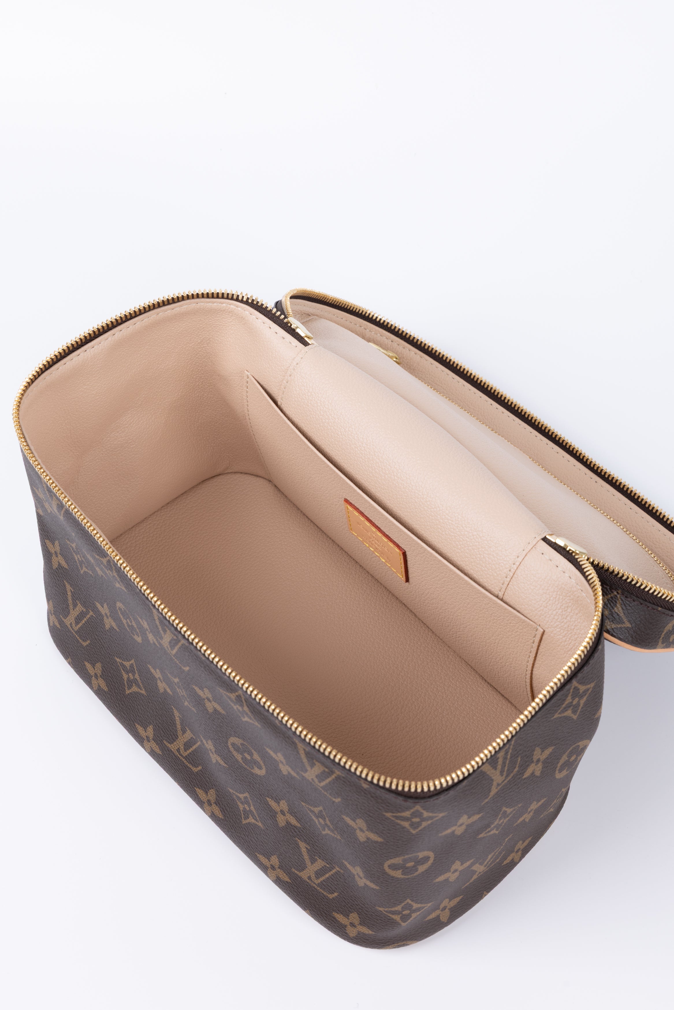 LOUIS VUITTON VANITY NICE BB