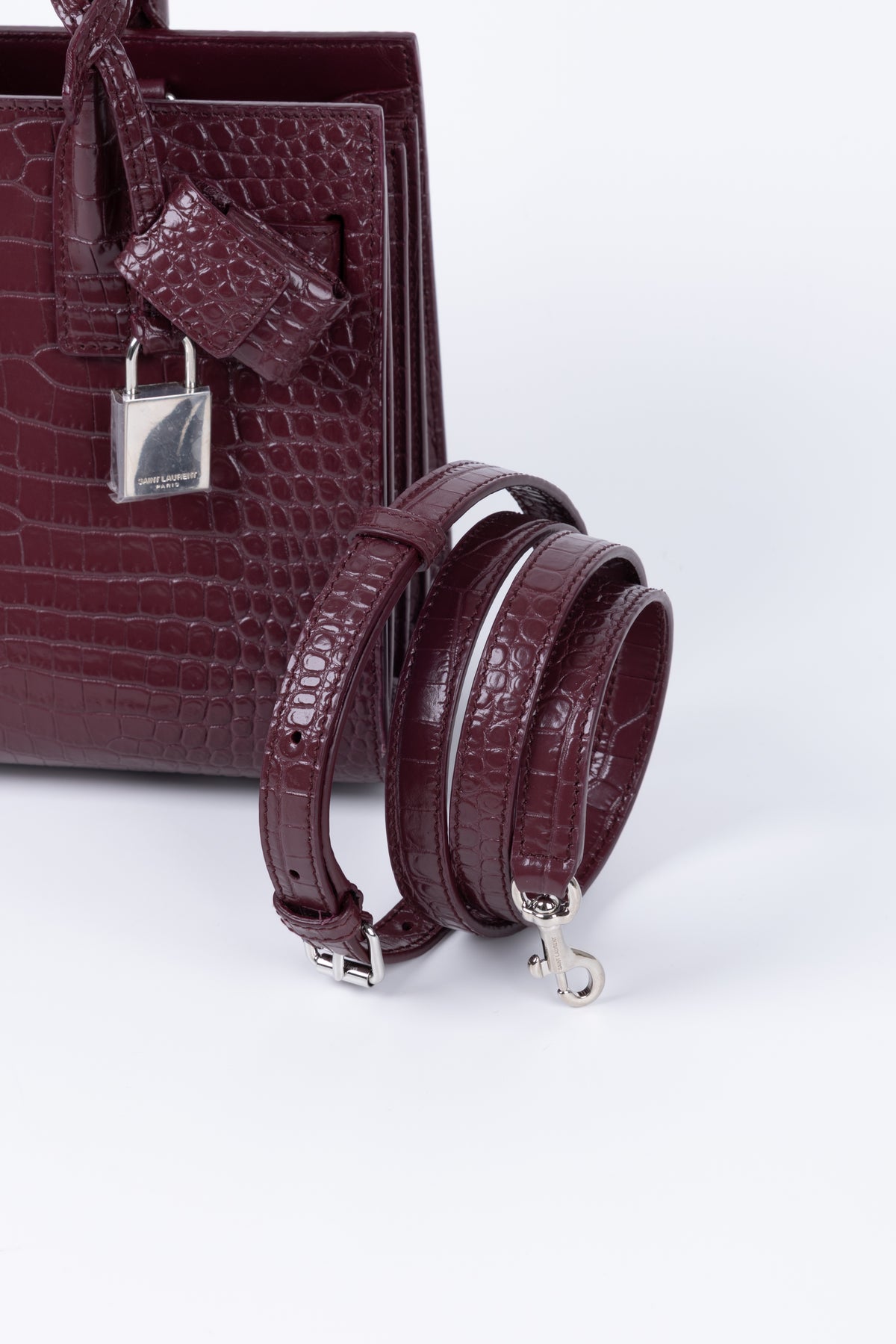 SAINT LAURENT SAC DE JOUR NANO BORDEAUX COCCO