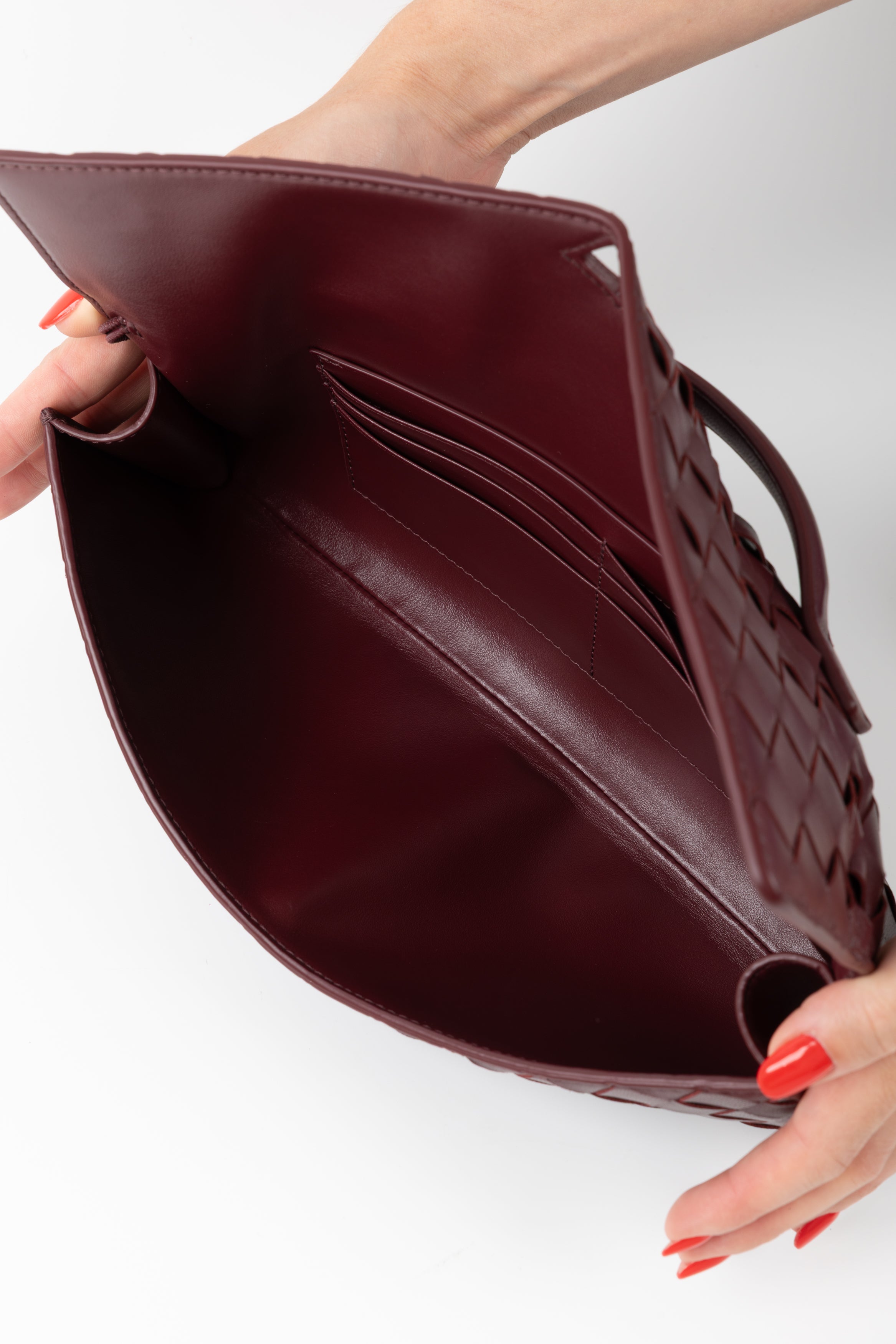 BOTTEGA VENETA ANDIAMO CLUTCH BAROLO