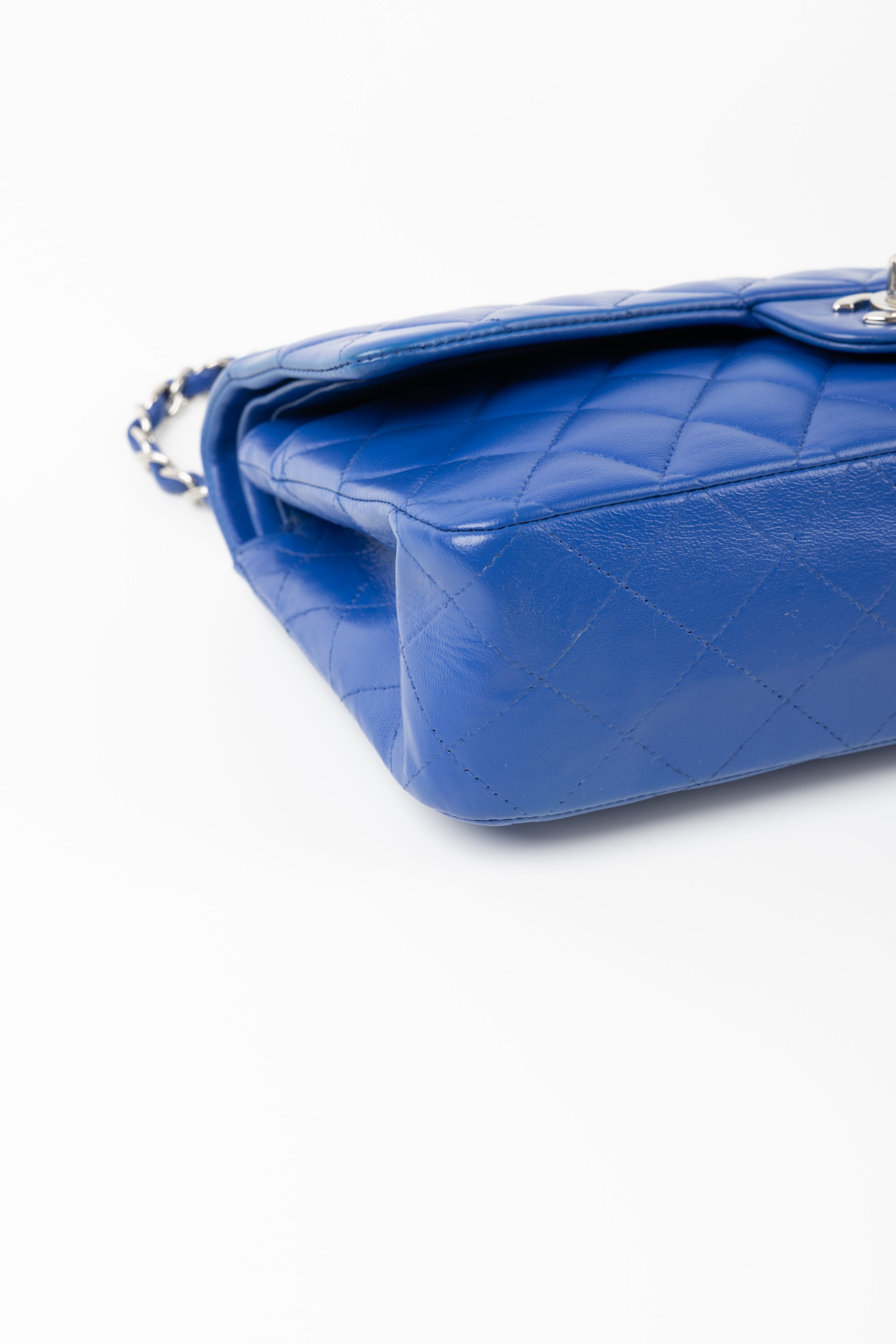 CHANEL 11.12 BLU ELETTRICO