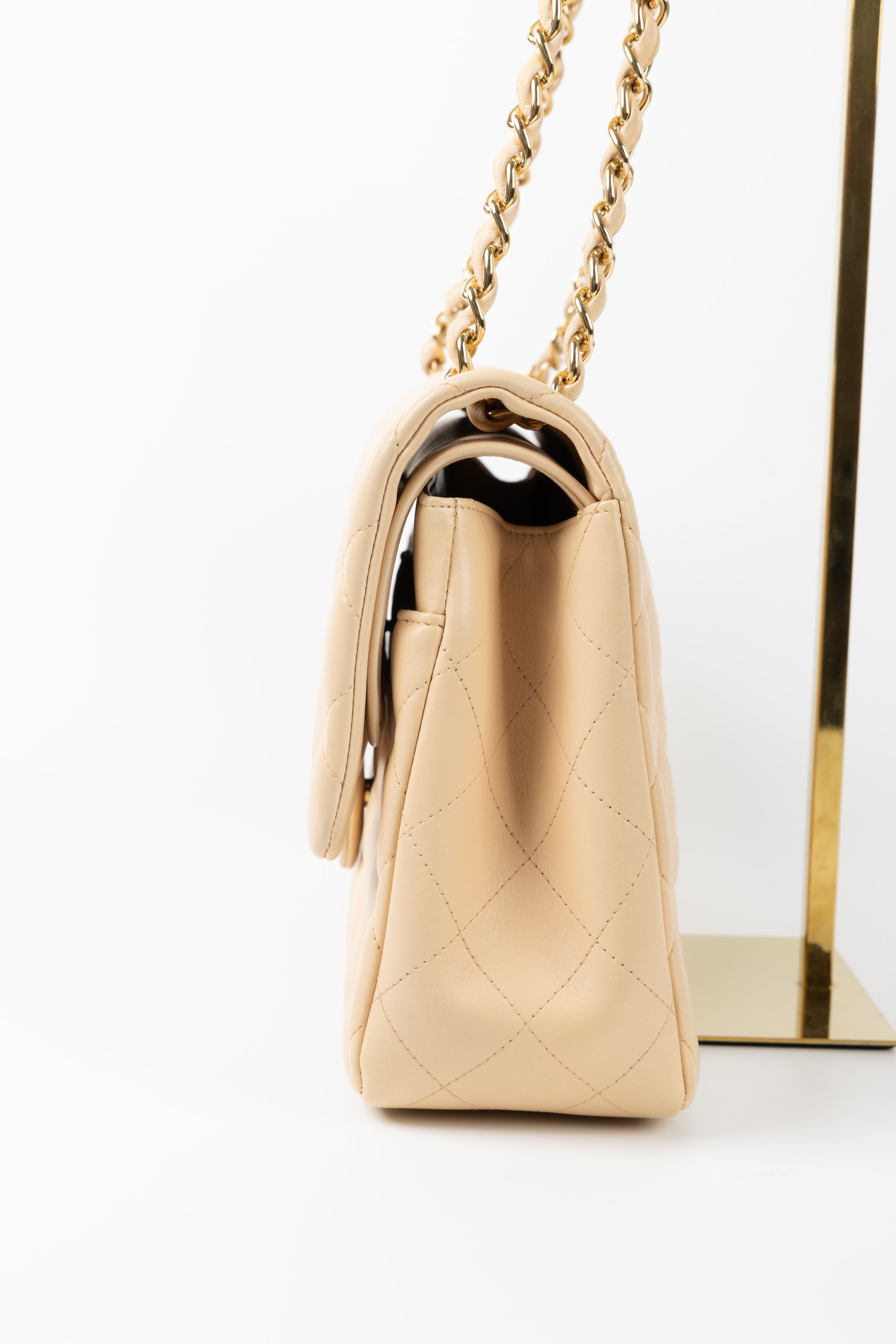 CHANEL JUMBO BEIGE