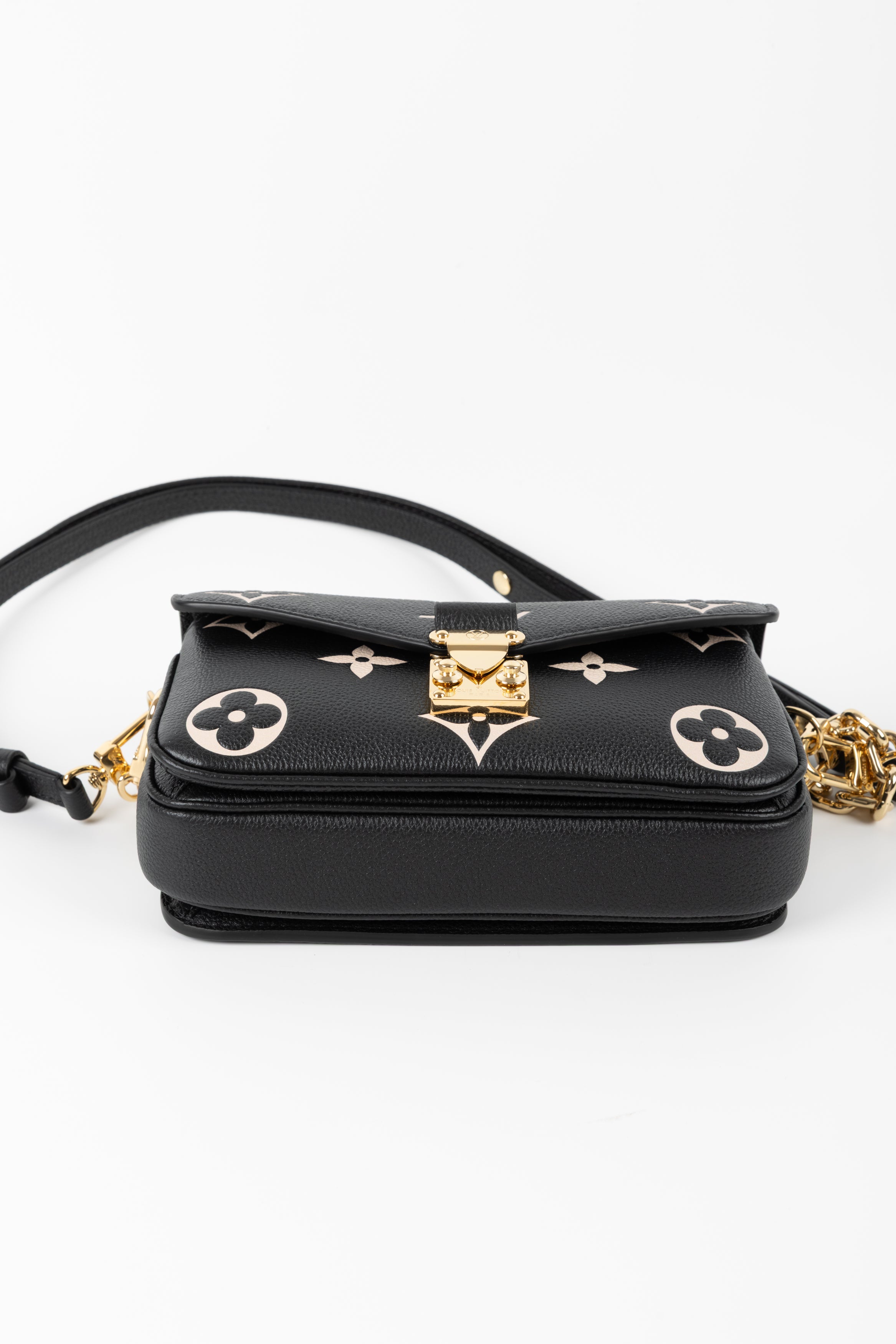 LOUIS VUITTON MÈTIS EAST WEST
