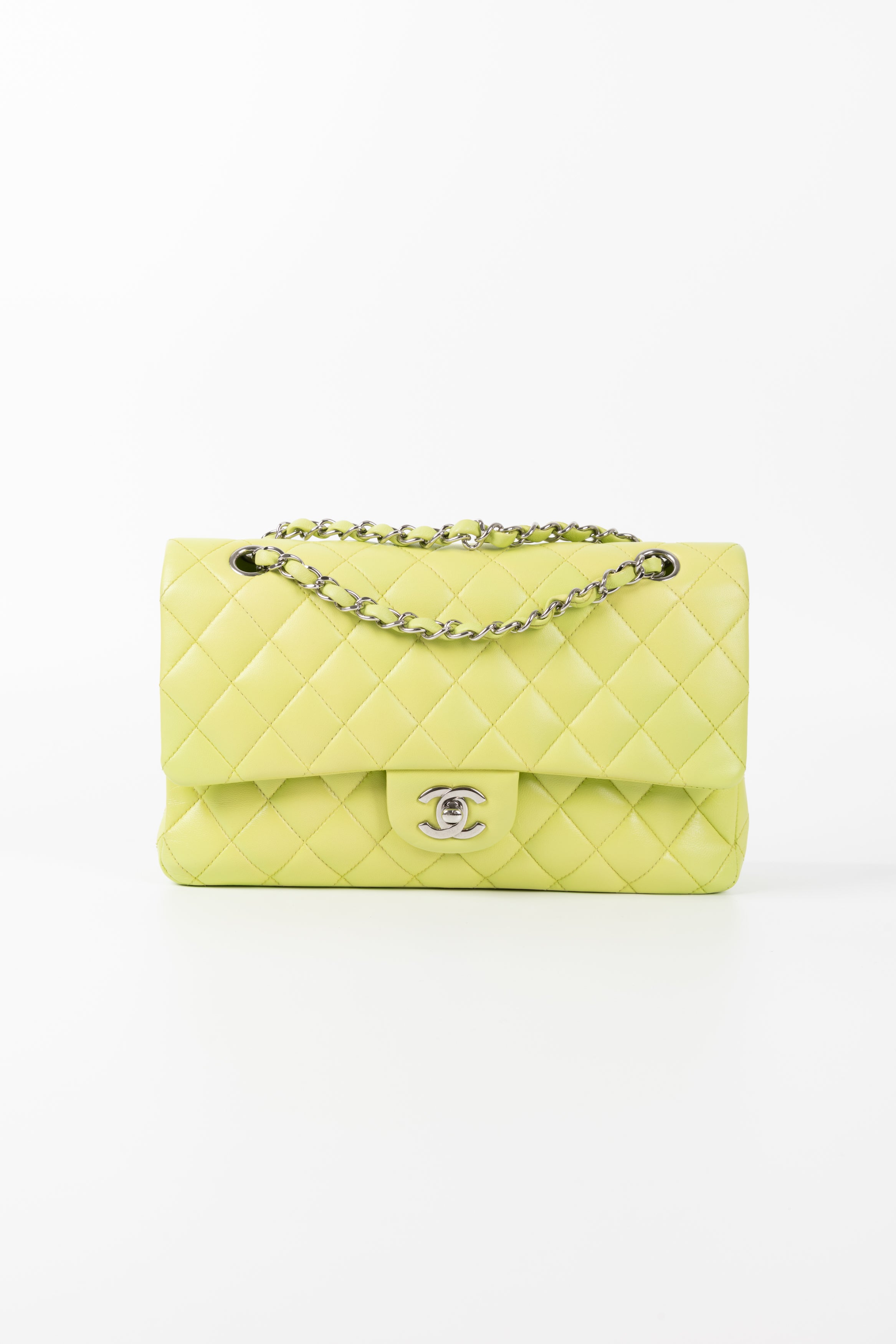 CHANEL 11.12 VERDE MELA