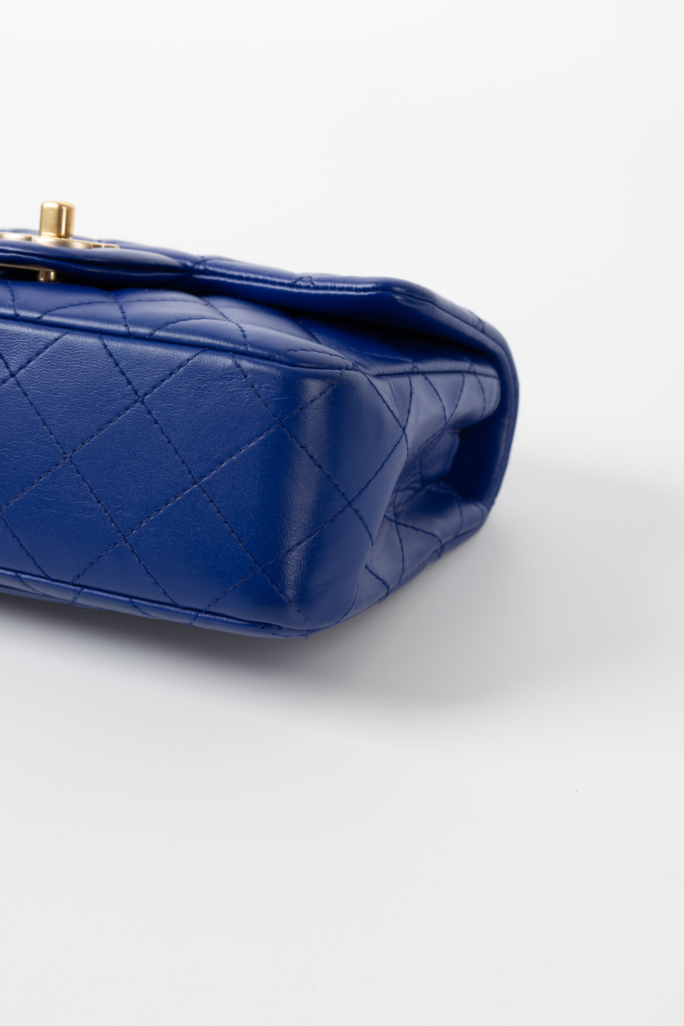 CHANEL RECTANGULAR BLU ELETTRICO