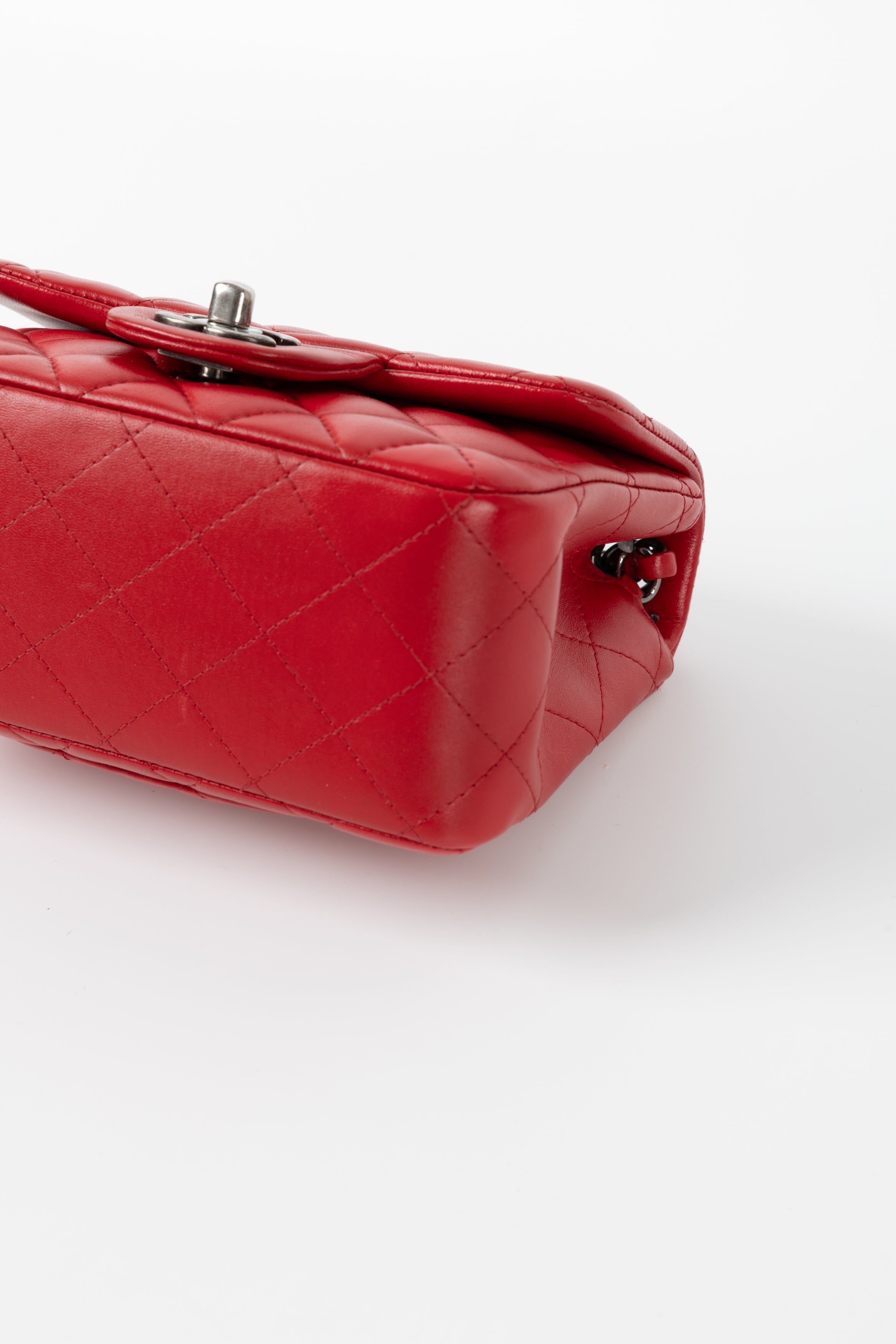 CHANEL MINI SQUARE ROSSA