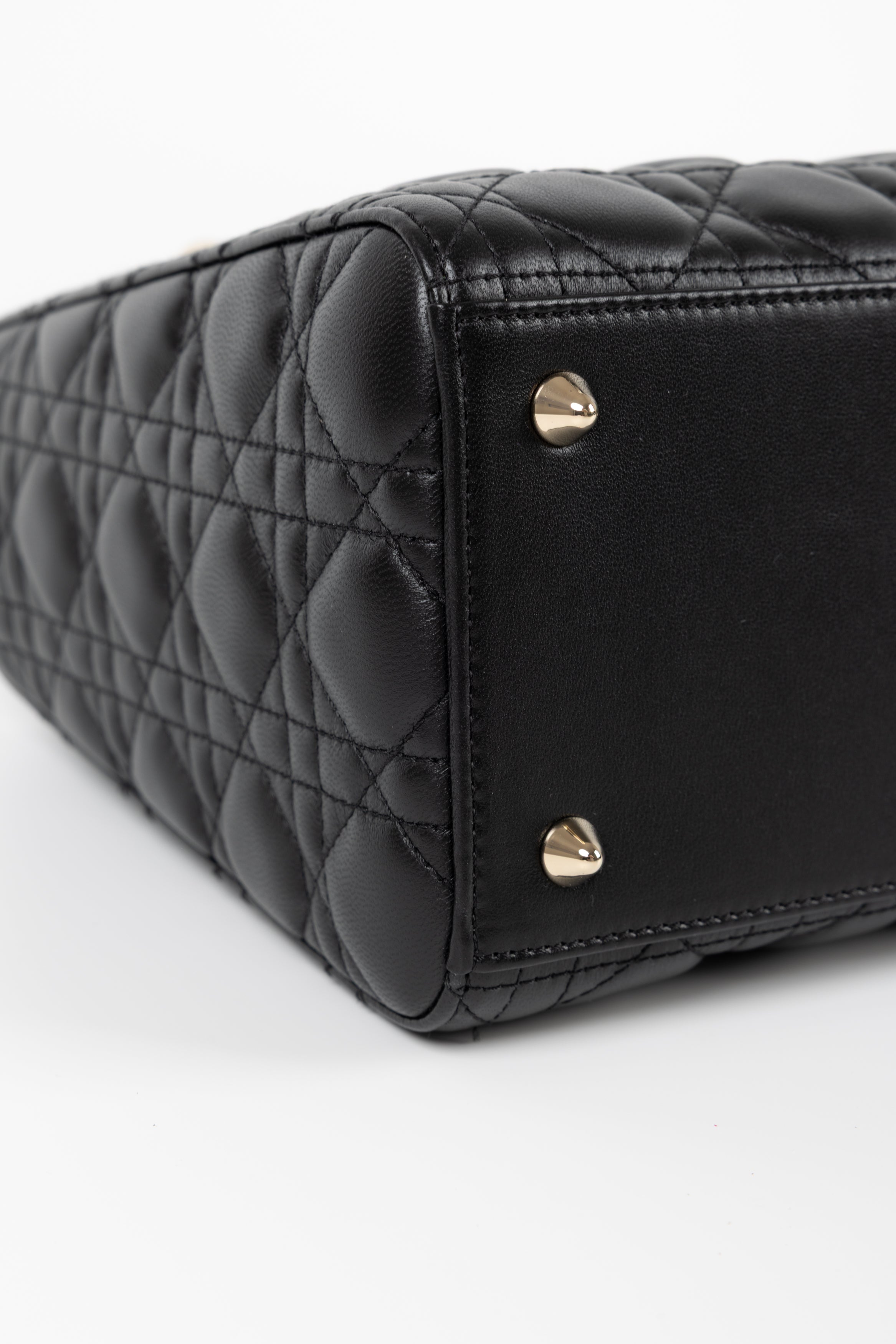 LADY DIOR MEDIA NERA
