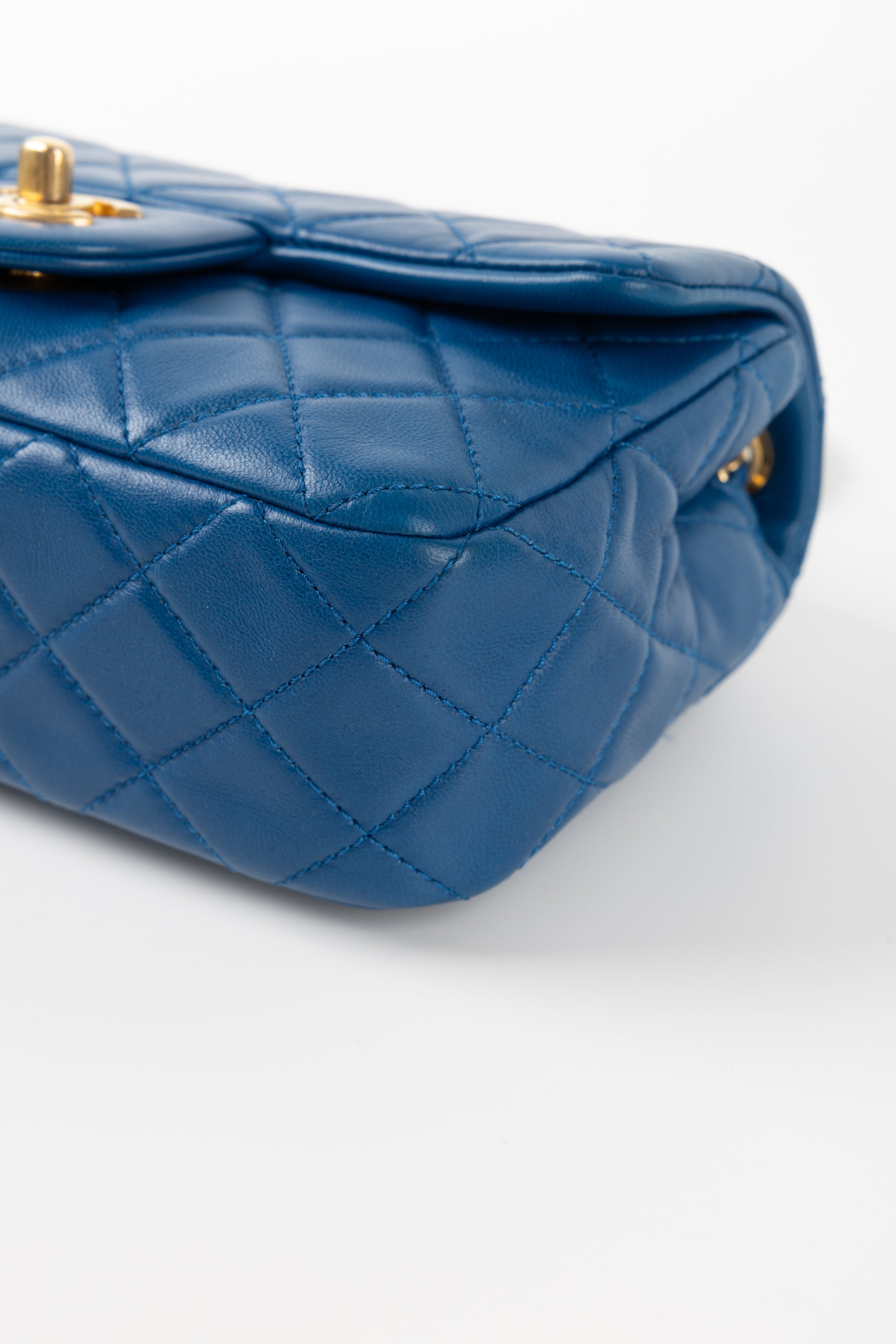 CHANEL RECTANGULAR BLU SFERA