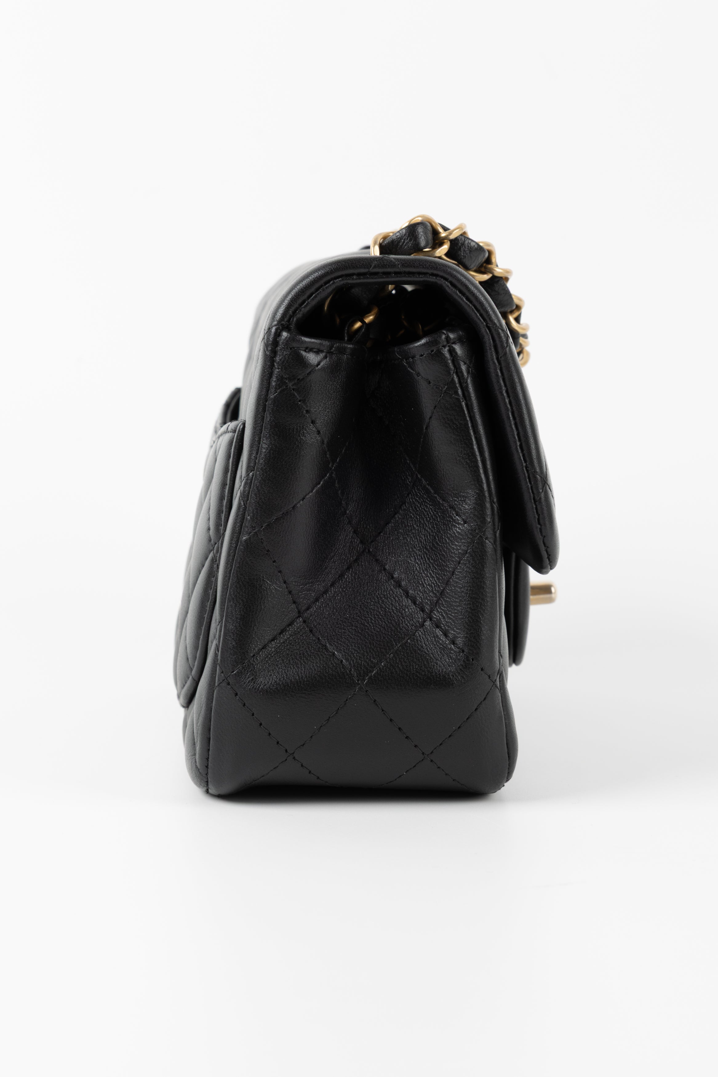 CHANEL MINI SQUARE NERA