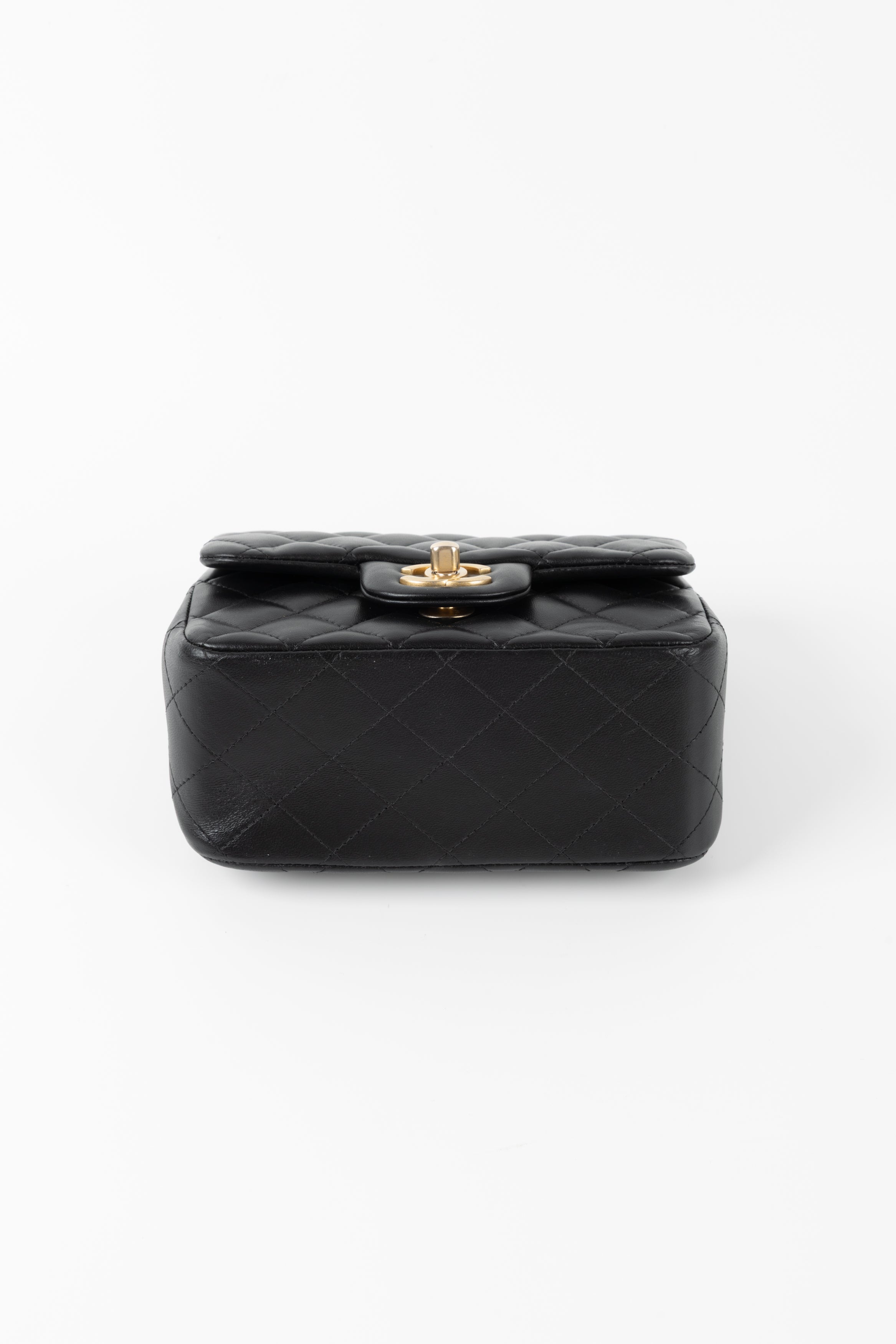 CHANEL MINI SQUARE NERA
