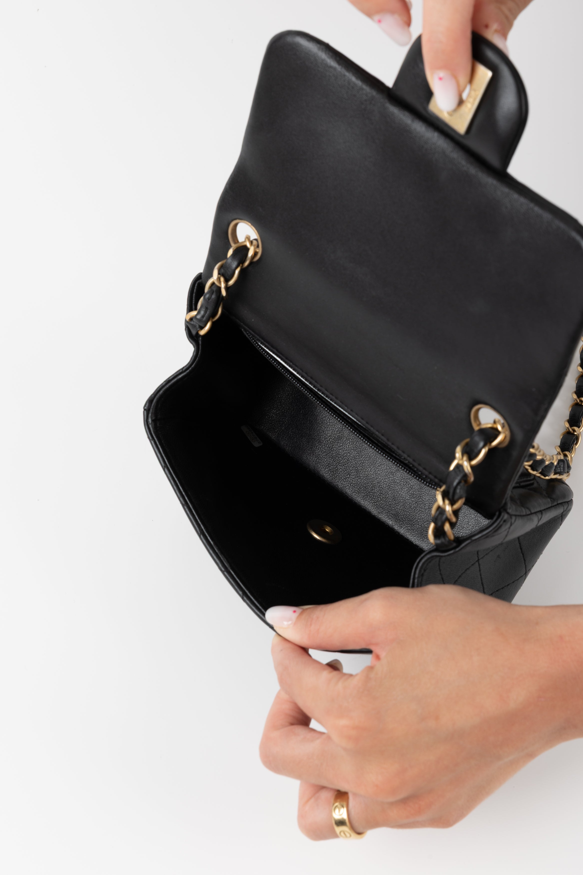CHANEL MINI SQUARE NERA