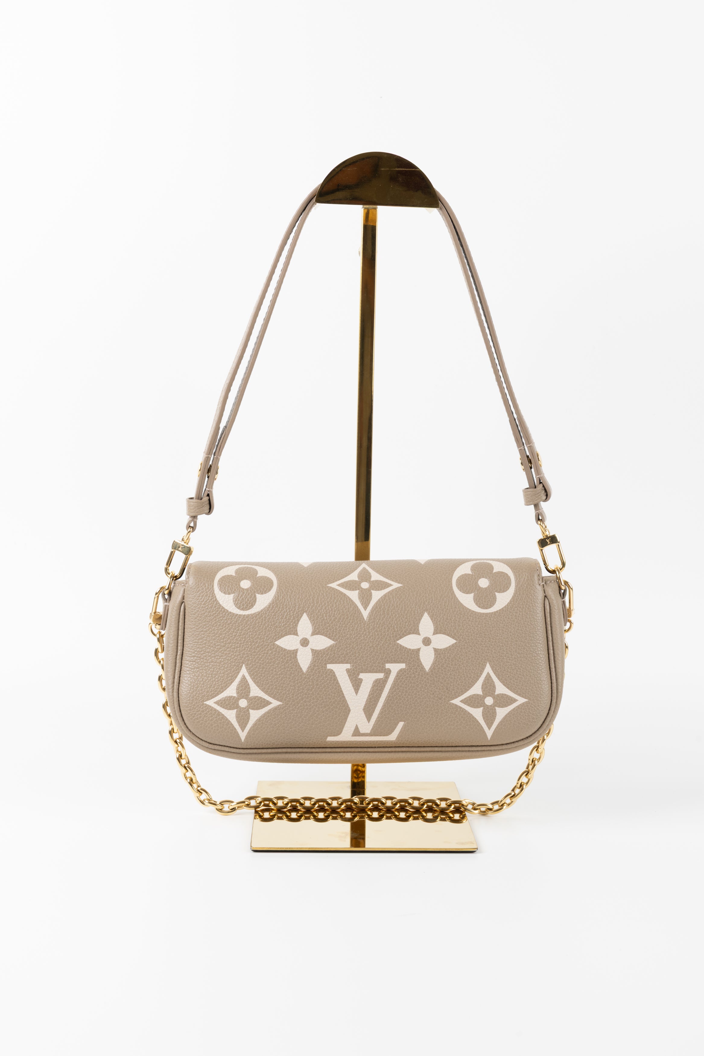 LOUIS VUITTON IVY