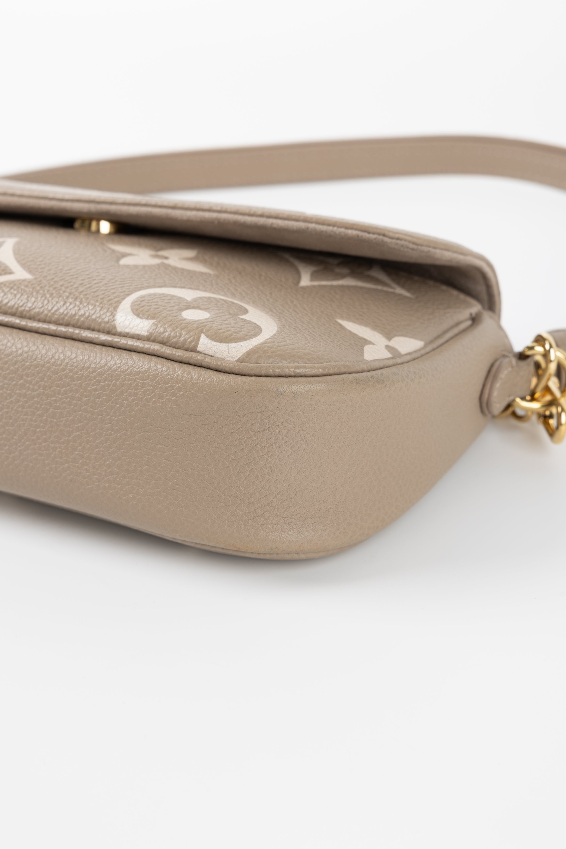 LOUIS VUITTON IVY