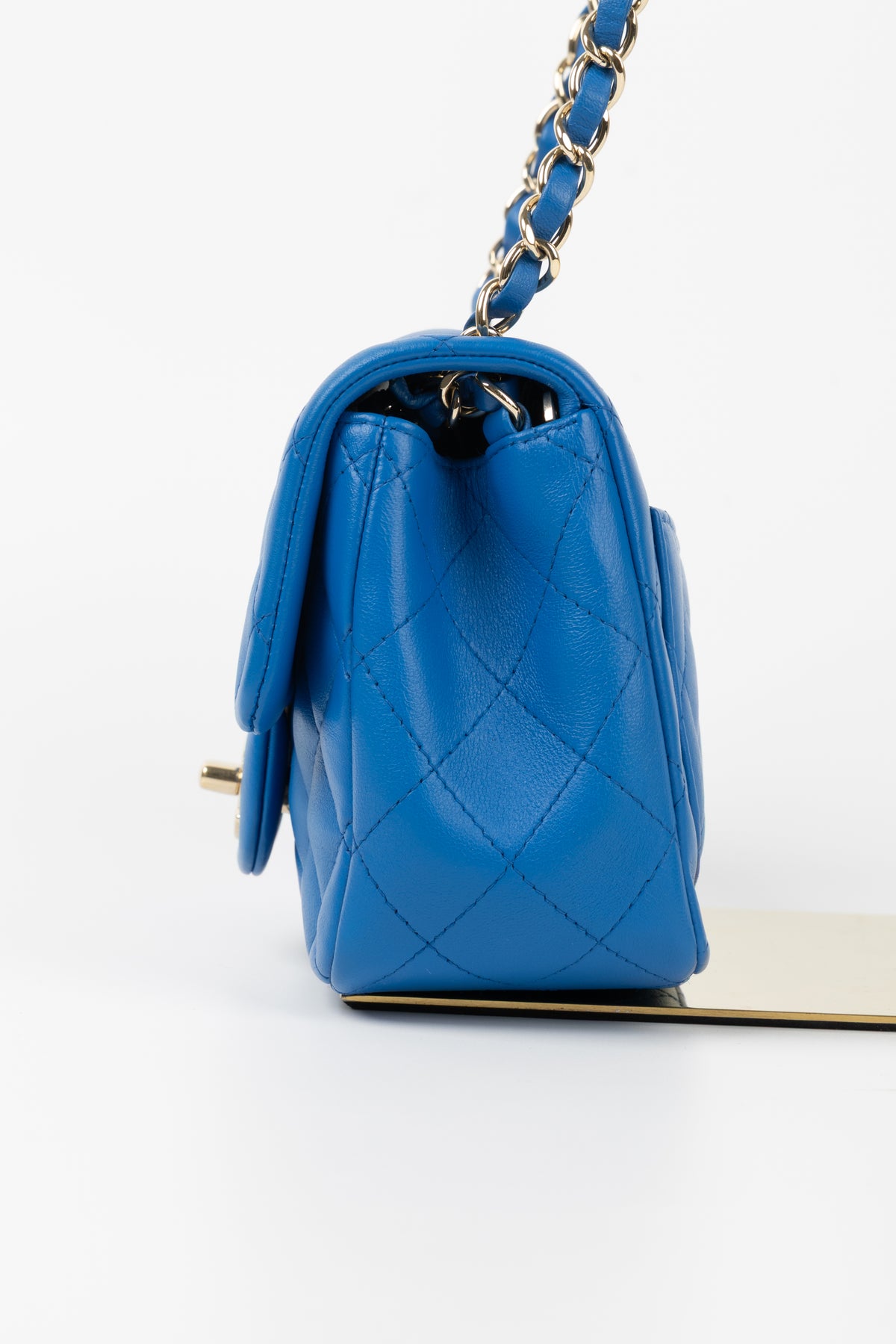CHANEL MINI SQUARE BLU