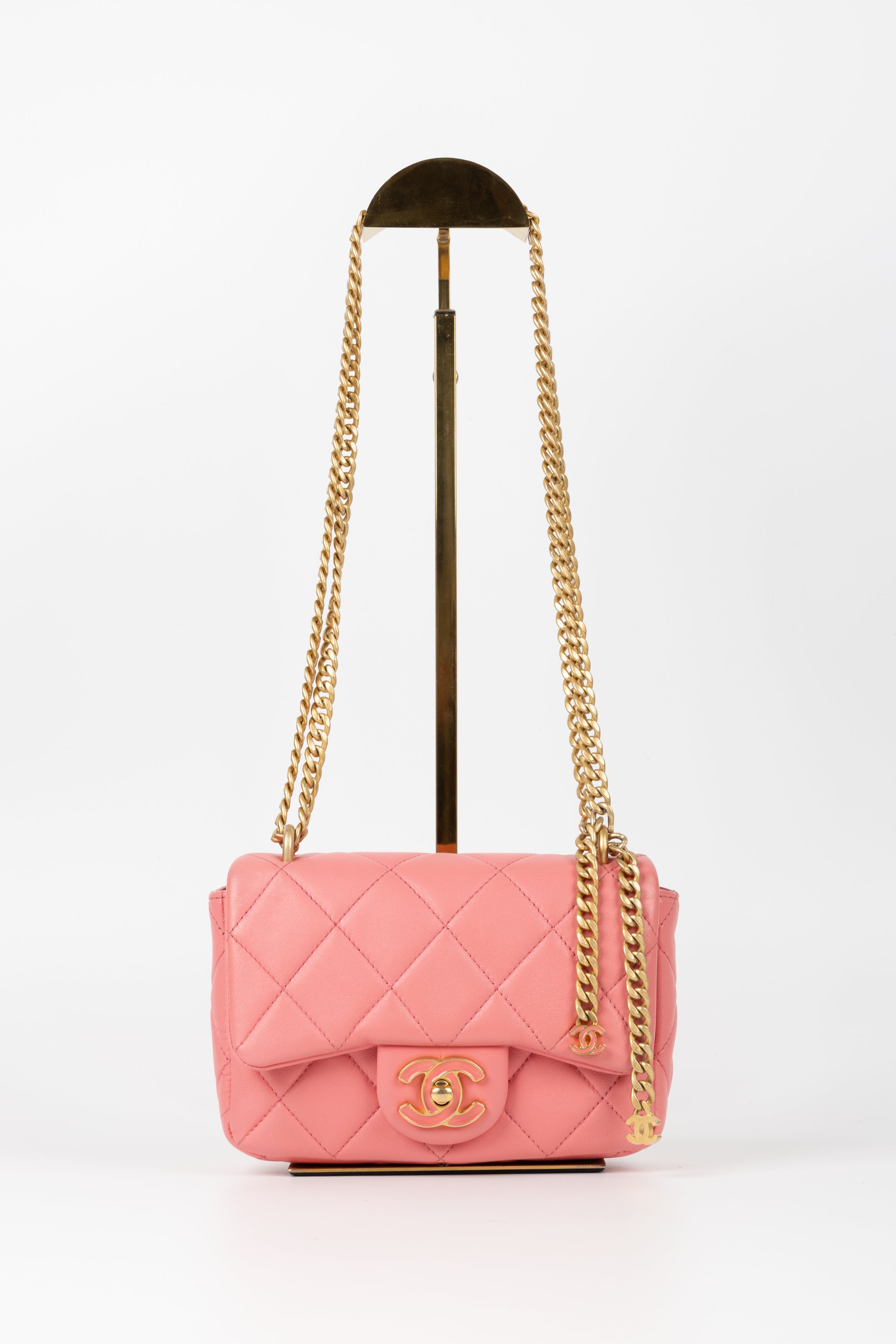 CHANEL MINI FLAP ROSA