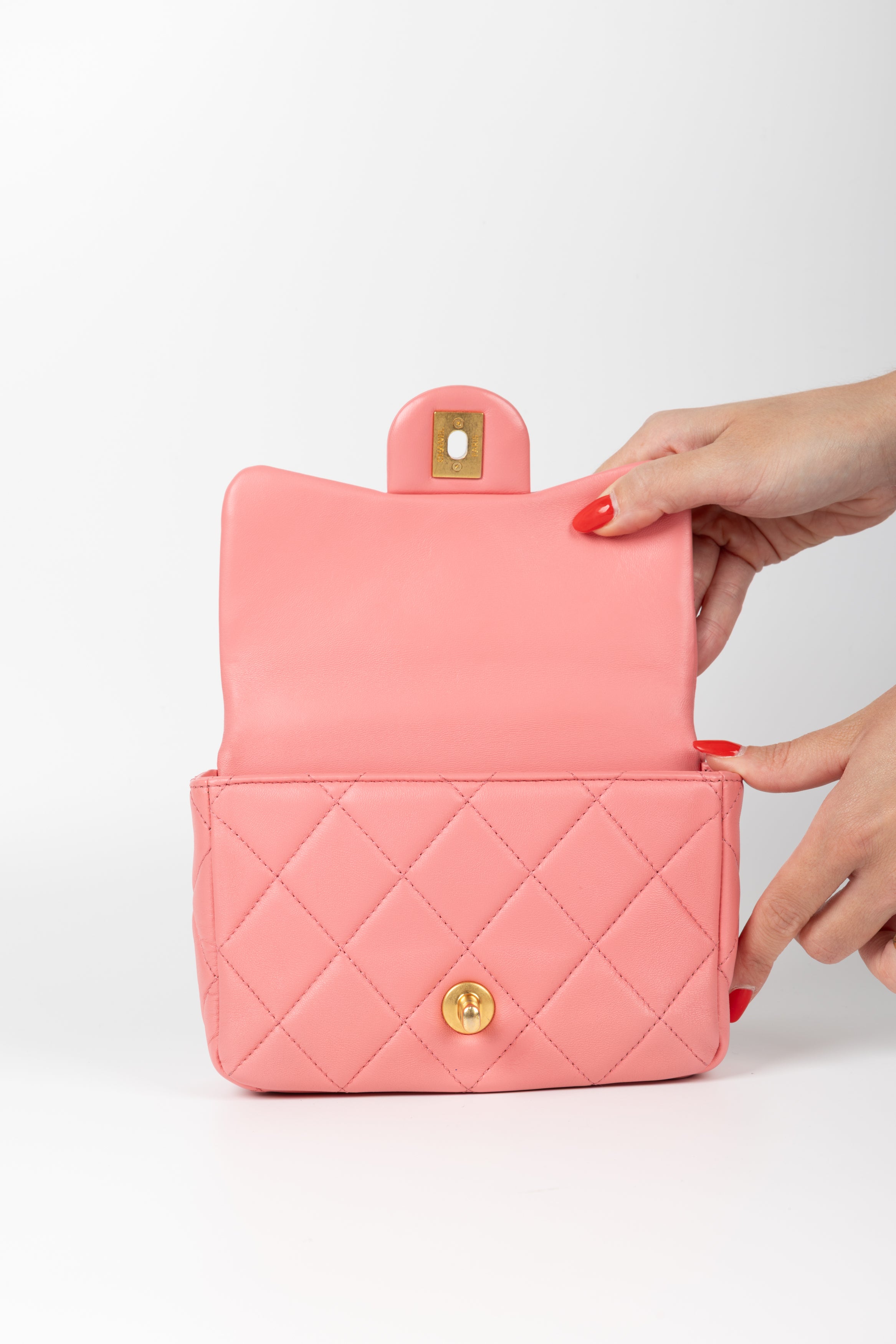 CHANEL MINI FLAP ROSA
