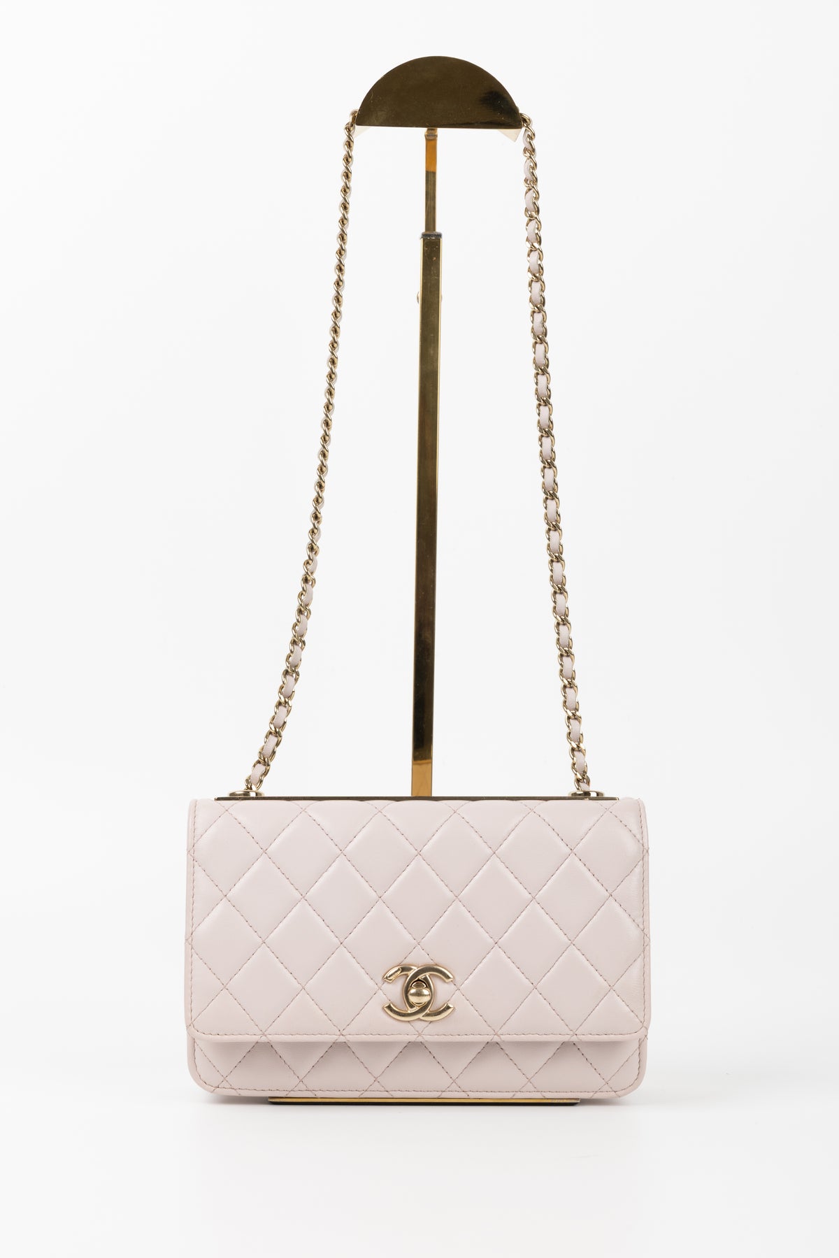CHANEL WOC lilla polvere