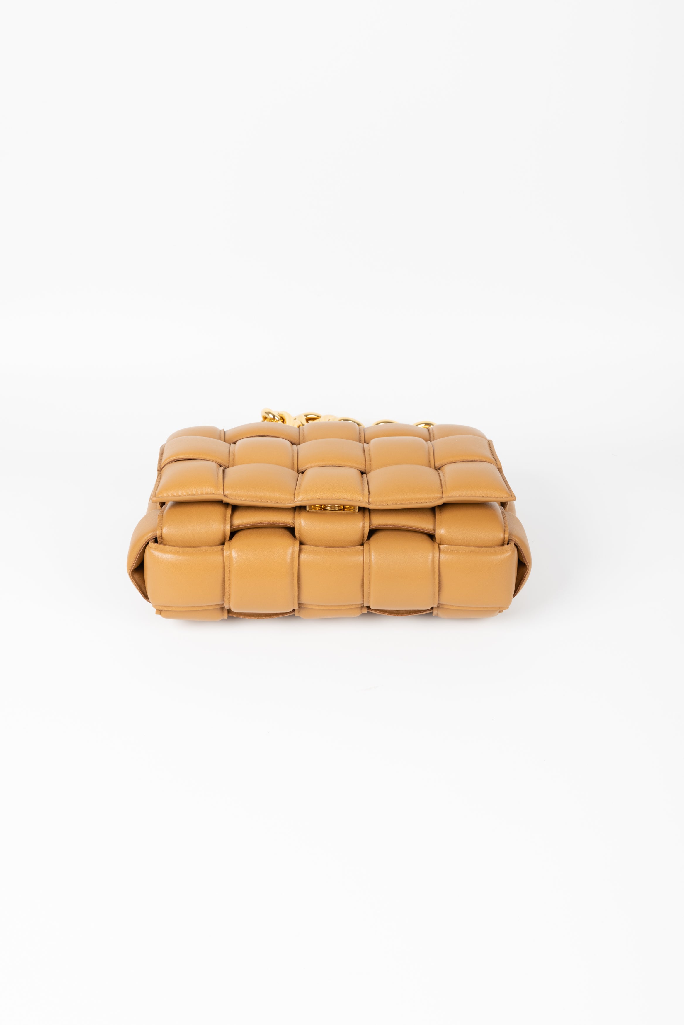 BOTTEGA VENETA PADDED CHAIN CARAMELLO