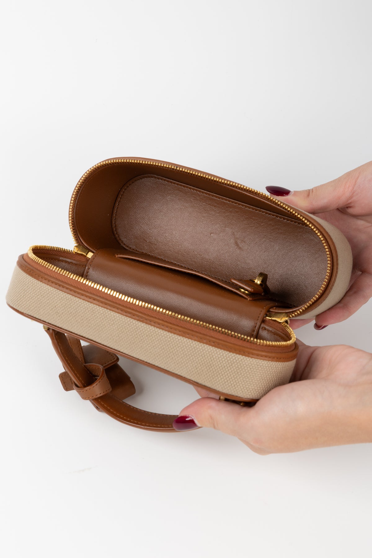 SAINT LAURENT VANITY