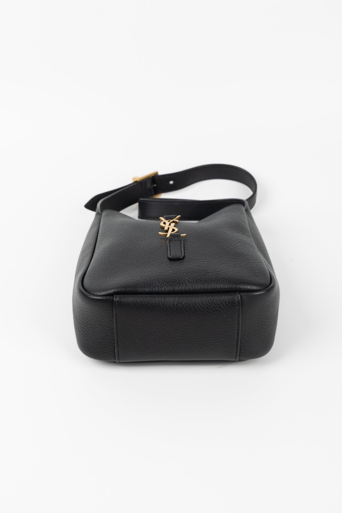 SAINT LAURENT LE 5 A 7 NERA