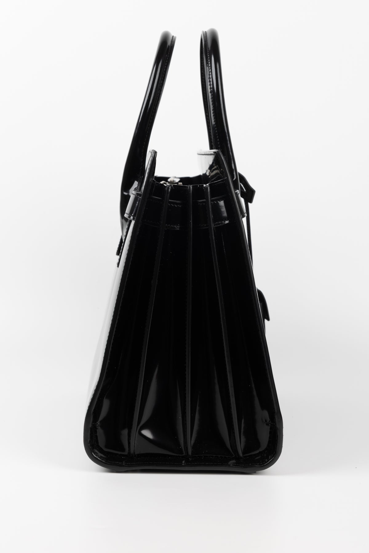 SAINT LAURENT SAC DE JOUR IN VERNICE NERA