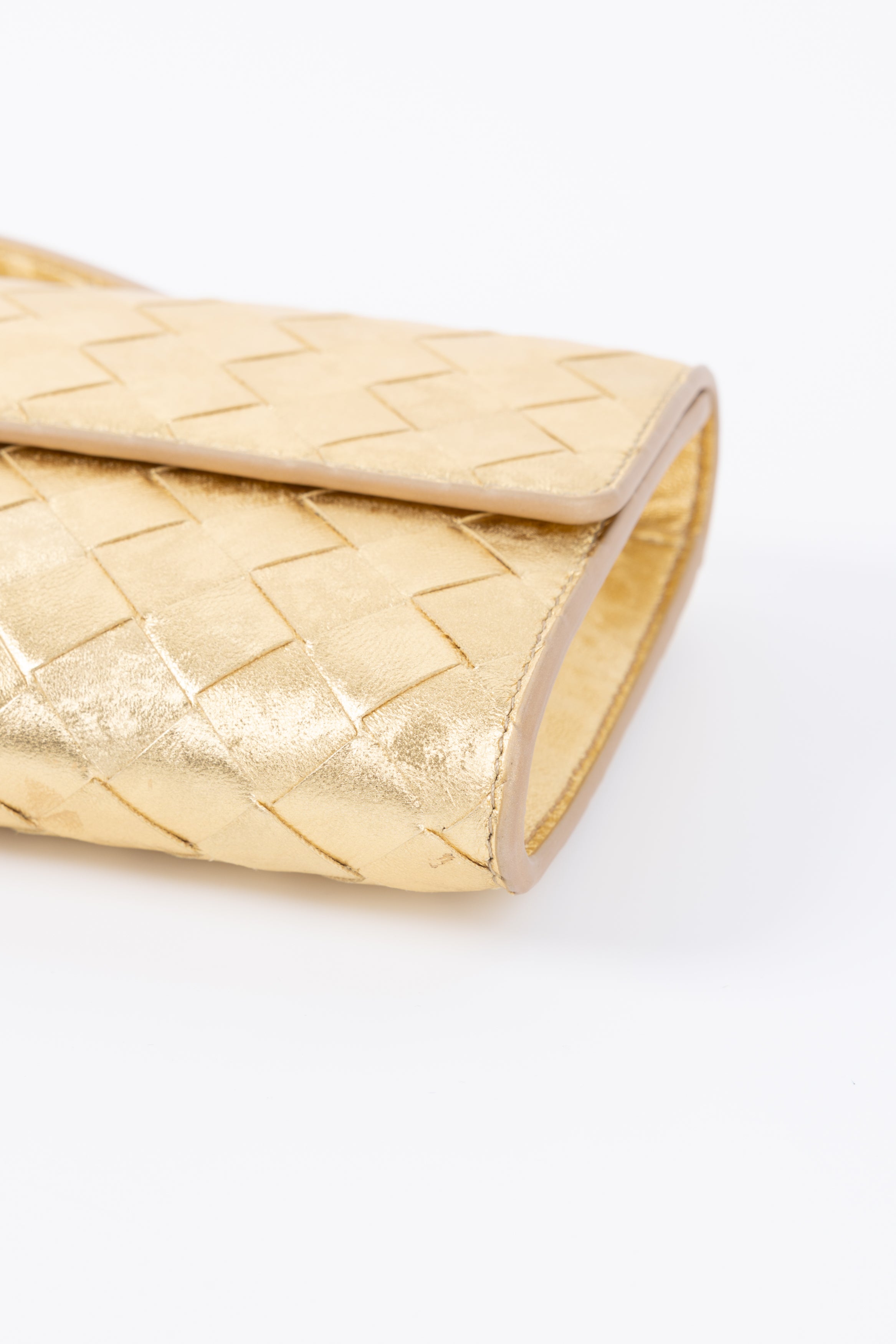 BOTTEGA VENETA ANDIAMO CLUTCH ORO OPACA