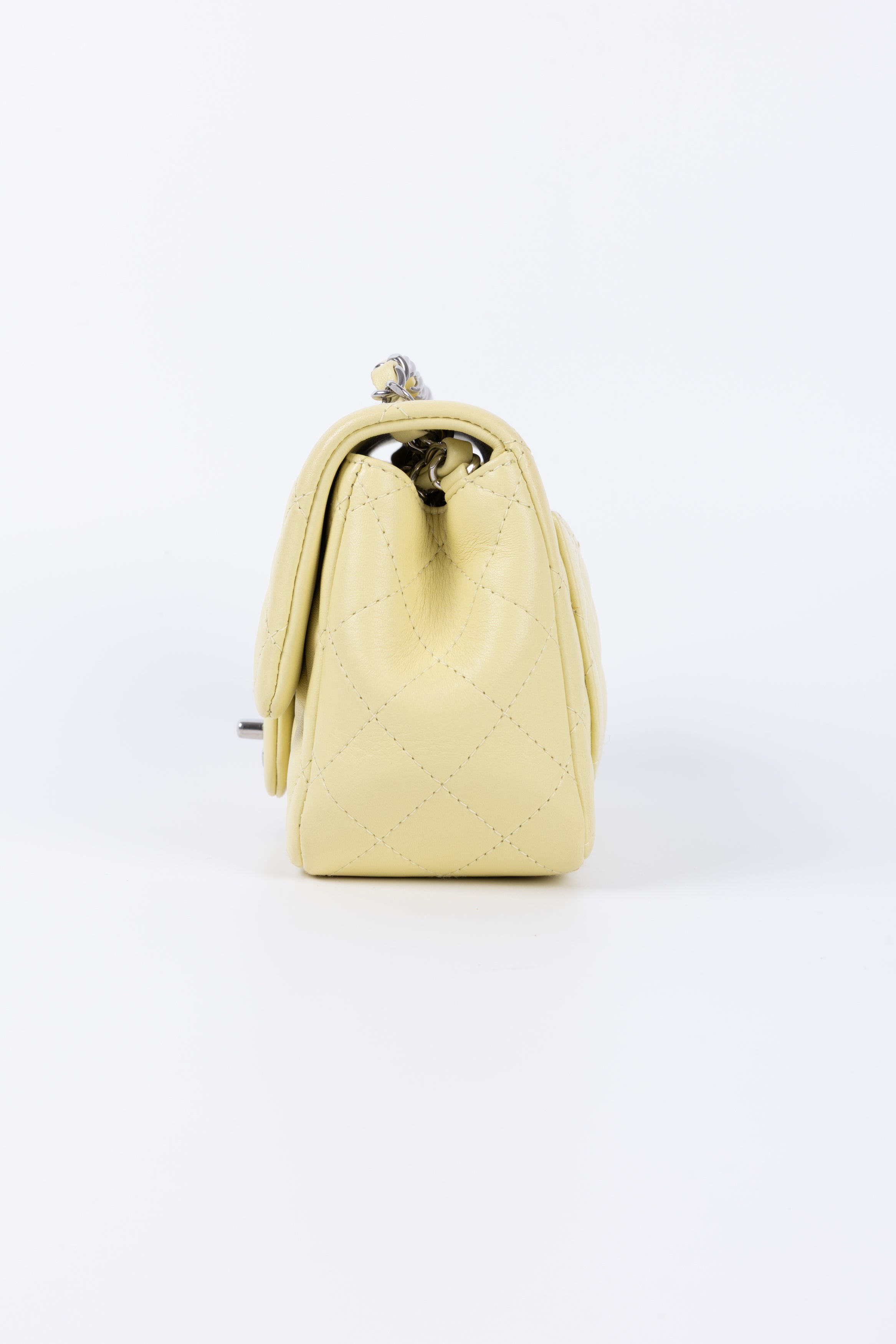 CHANEL MINI SQUARE GIALLA
