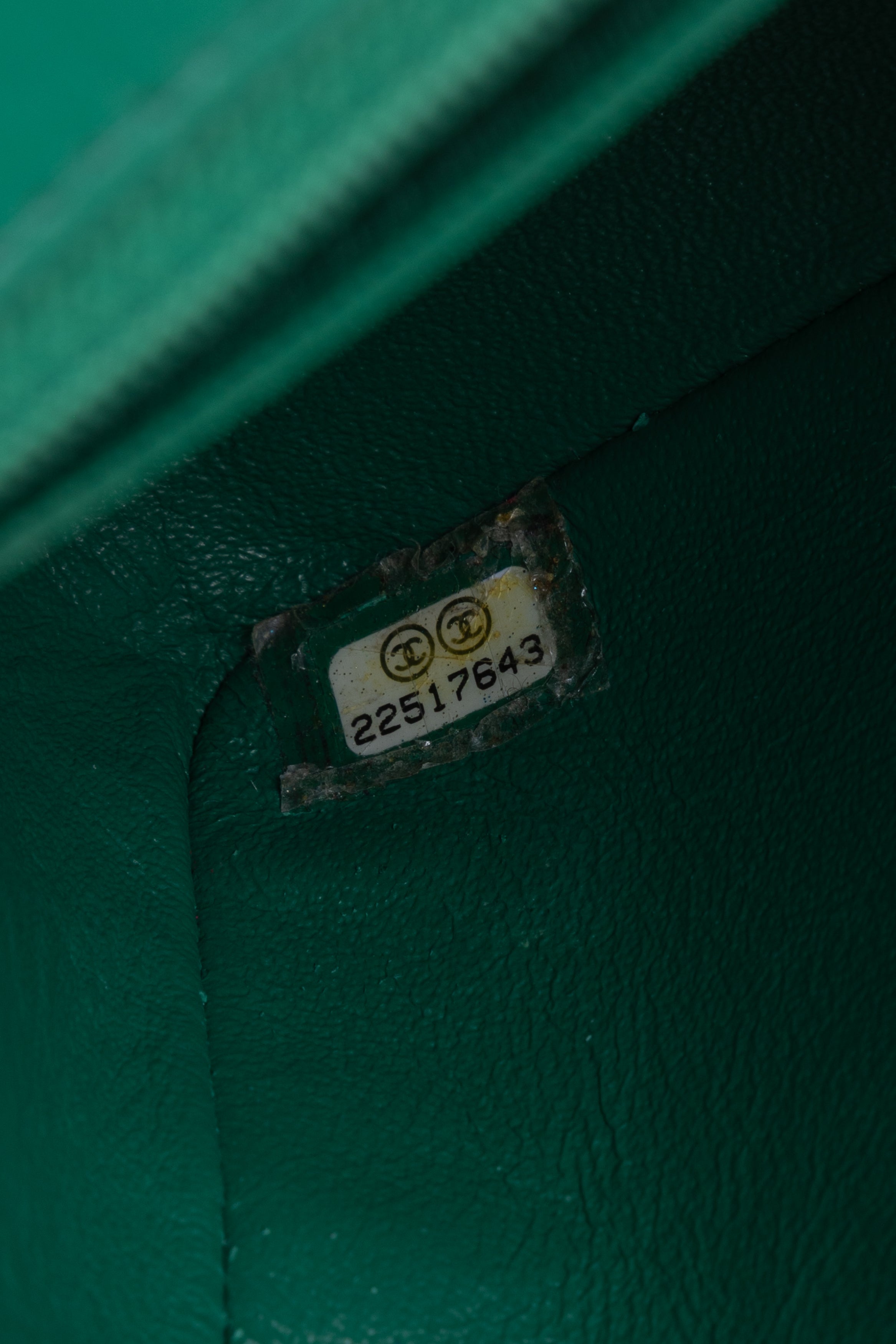 CHANEL MINI SQUARE VERDE