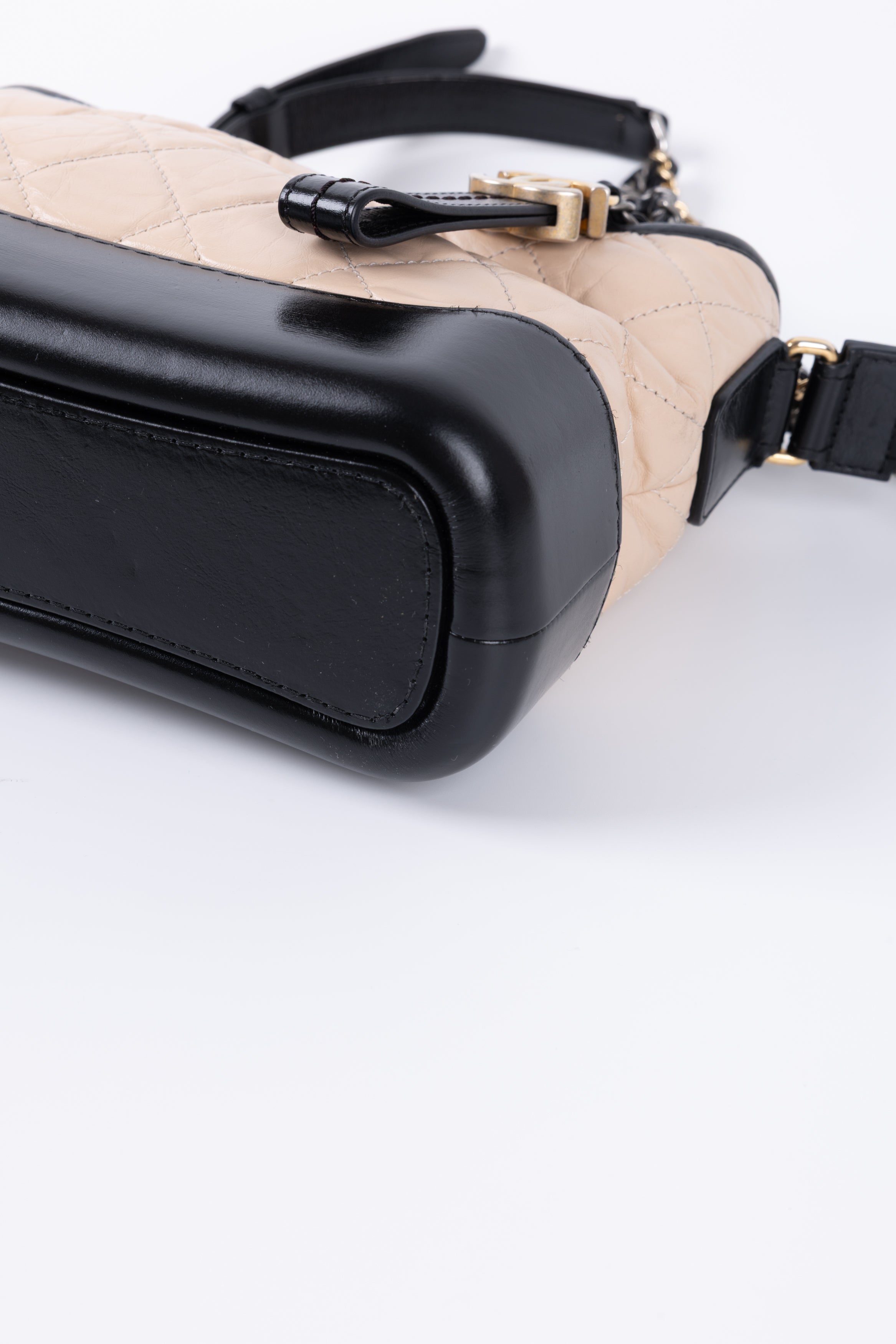 CHANEL GABRIELLE SMALL NERA / BEIGE