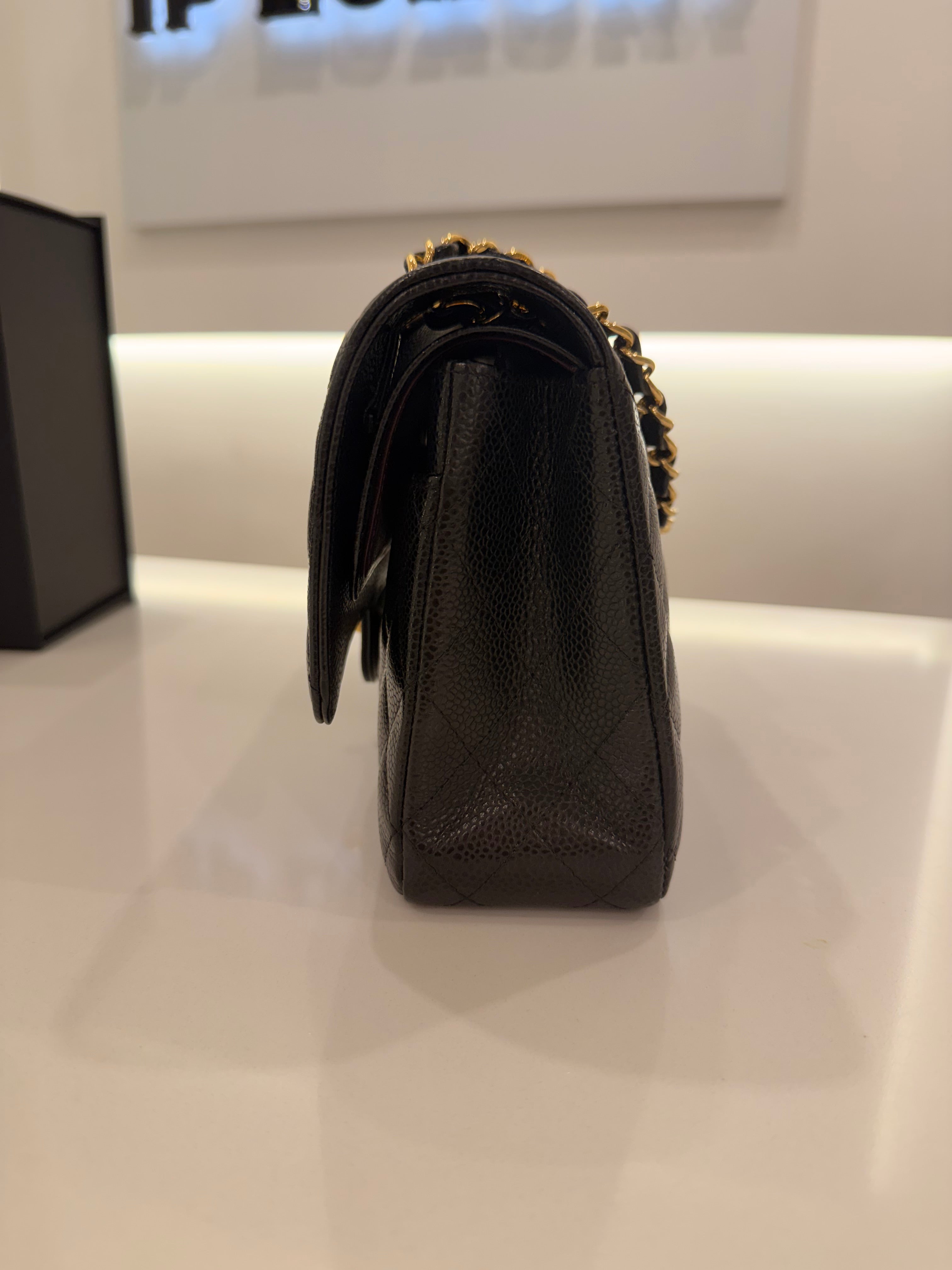 CHANEL 11.12 NERA/ORO CAVIAR
