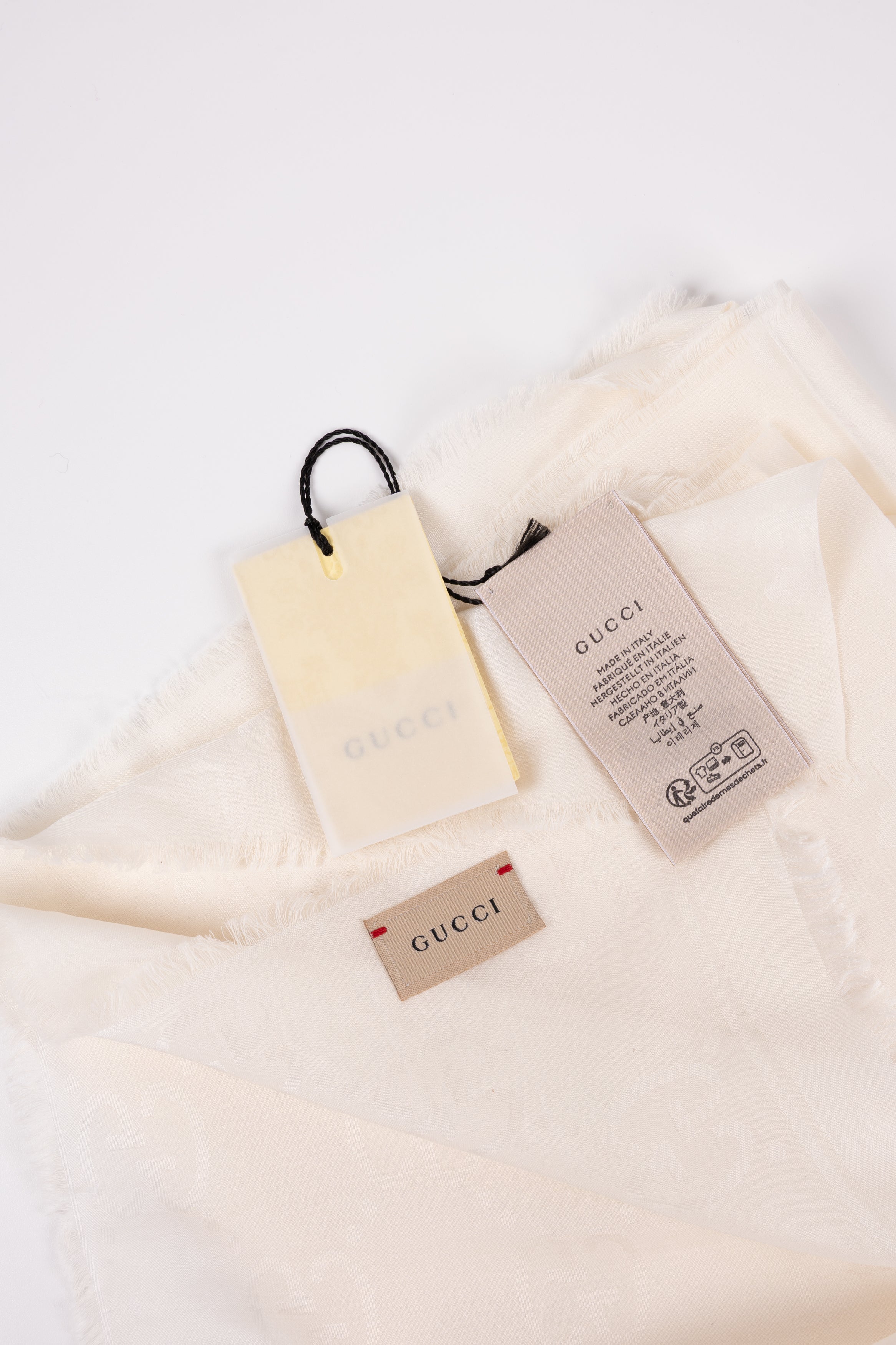 Gucci Jumbo Panna 69