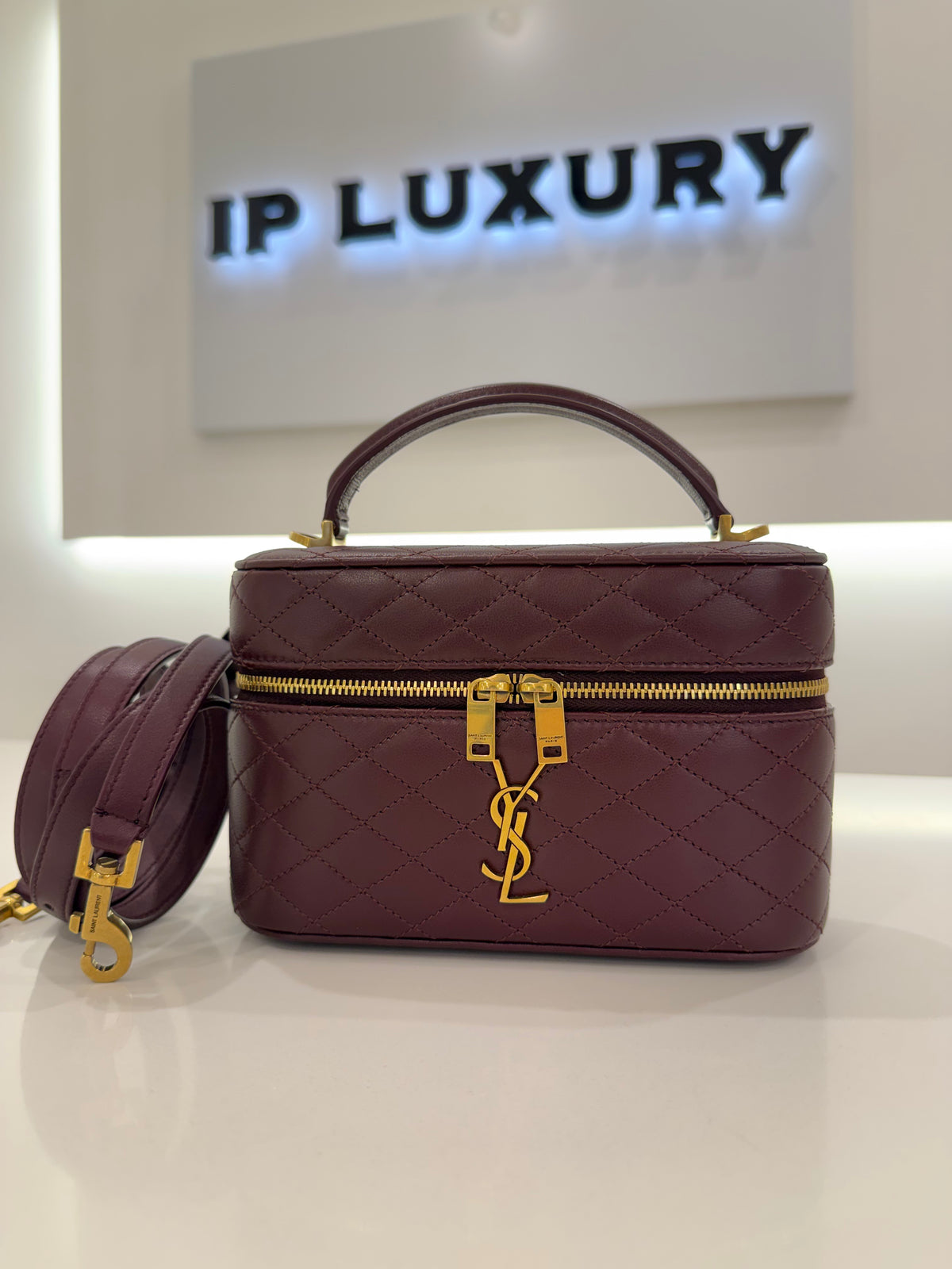SAINT LAURENT VANITY GABY BORDEAUX MEDIO