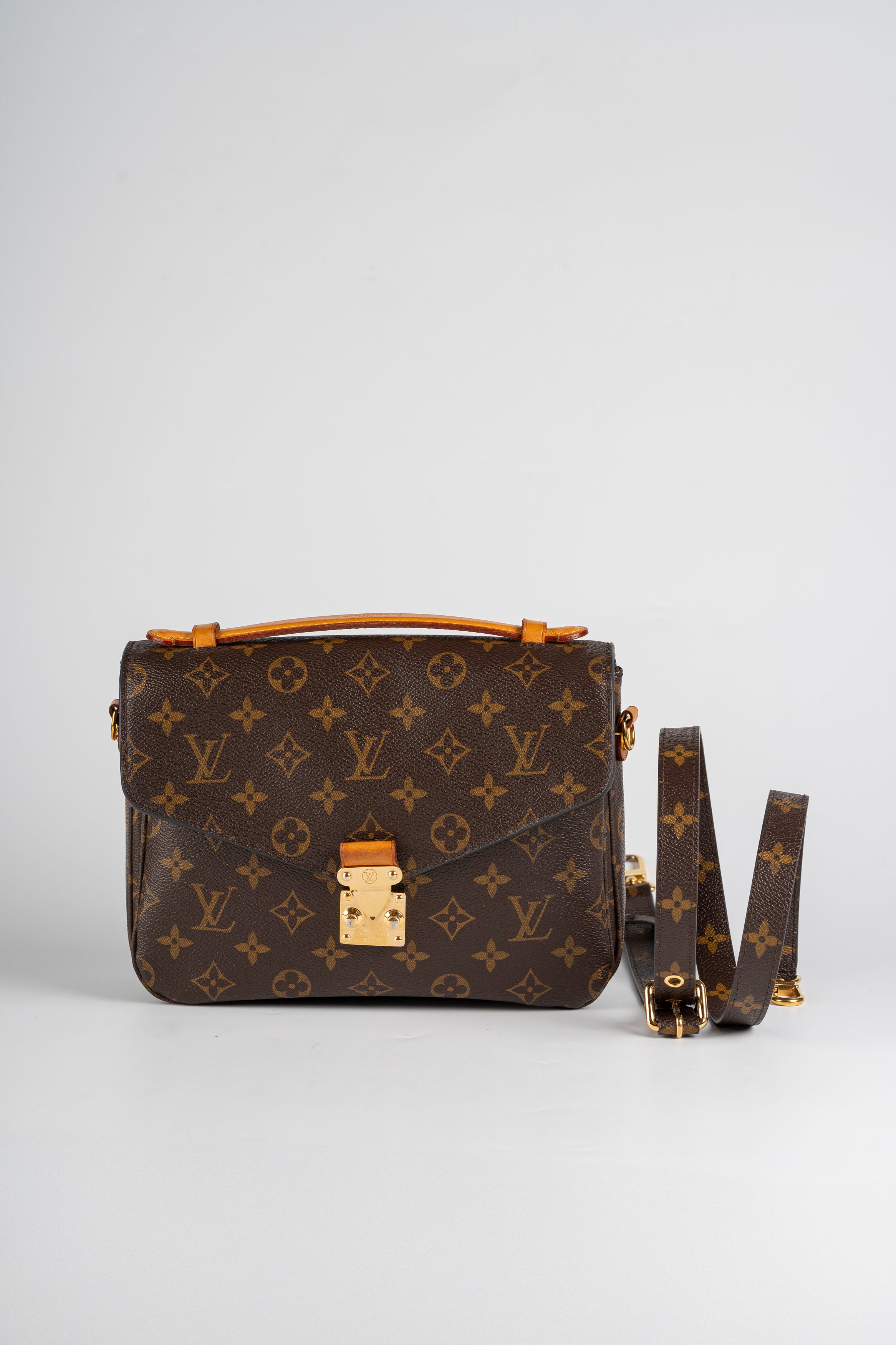 Louis Vuitton Metis Monogram