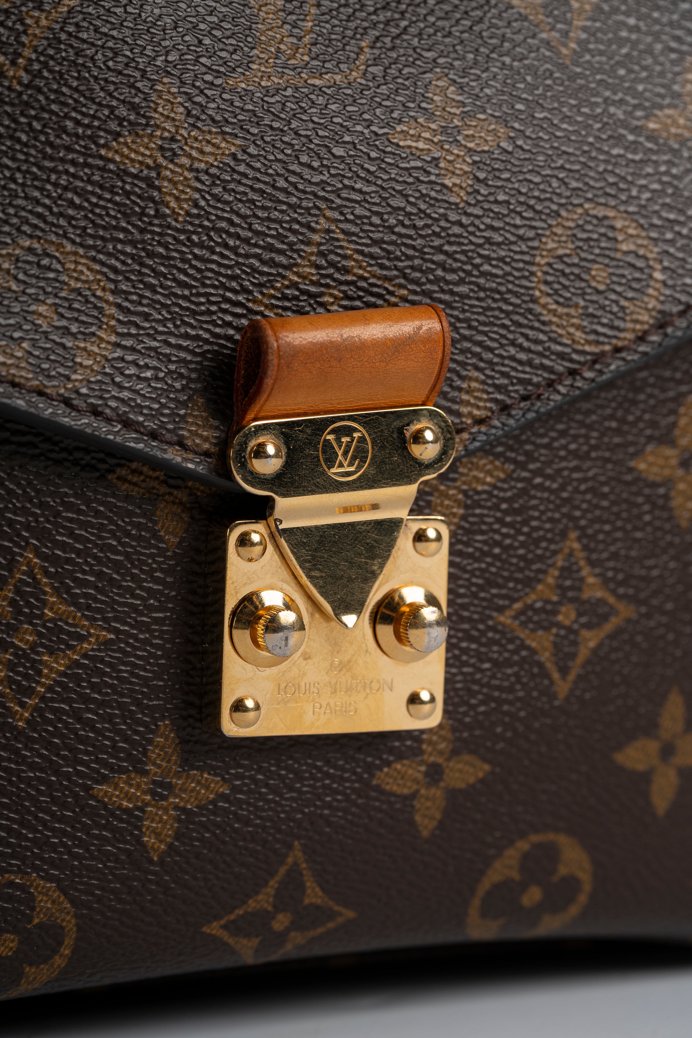 Louis Vuitton Metis Monogram