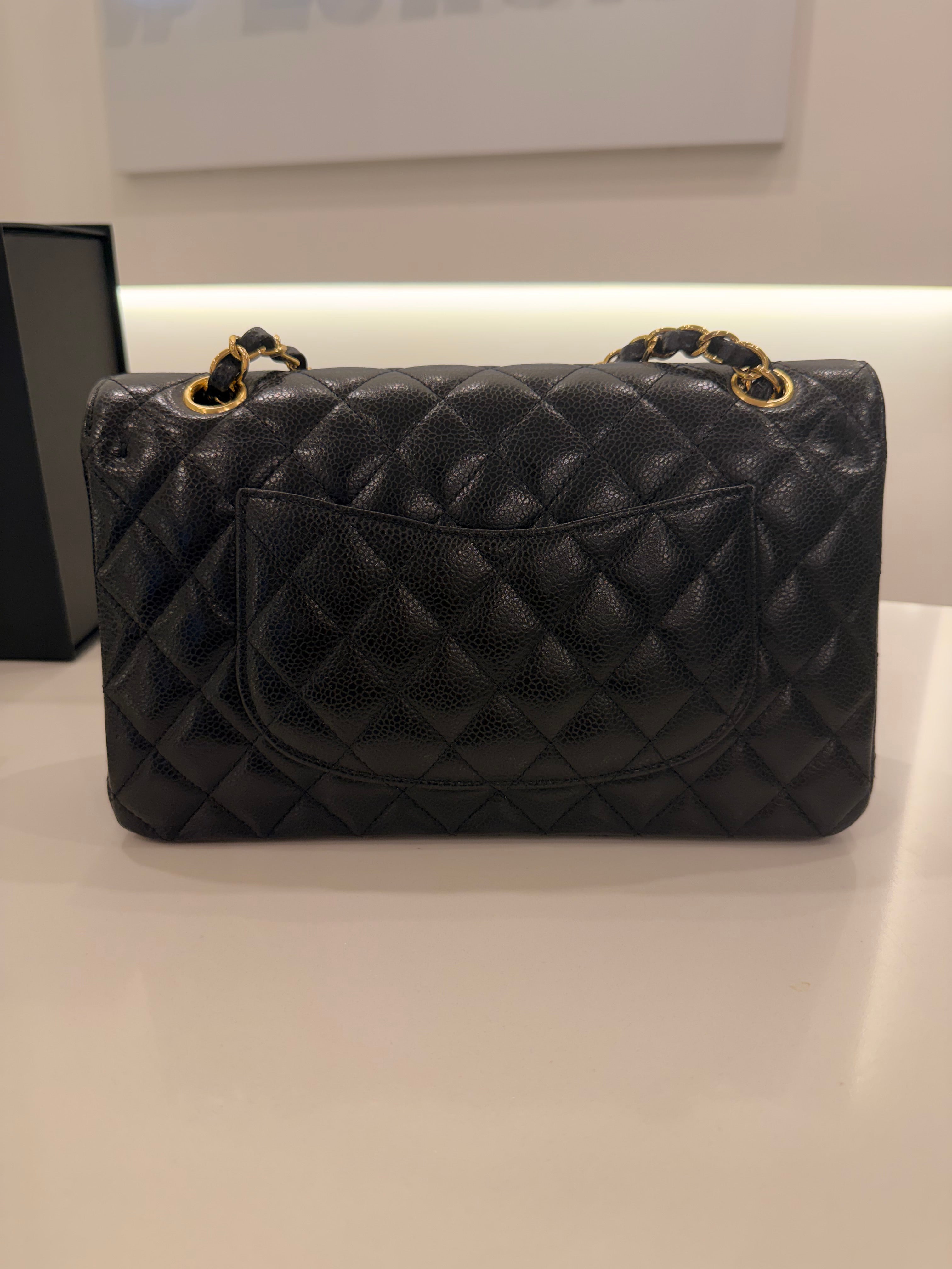 CHANEL 11.12 NERA/ORO CAVIAR