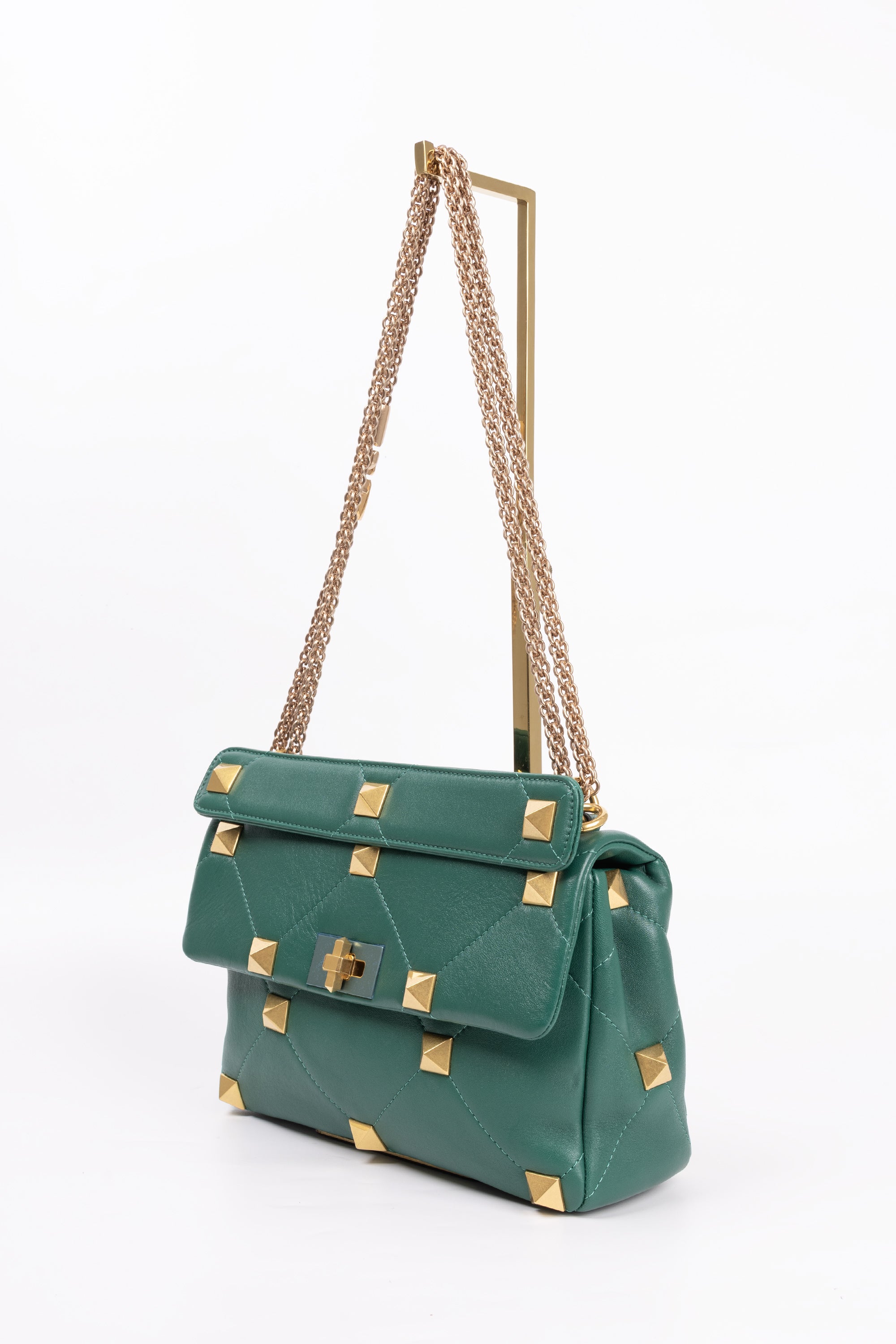 Valentino Roman Stud Verde Media