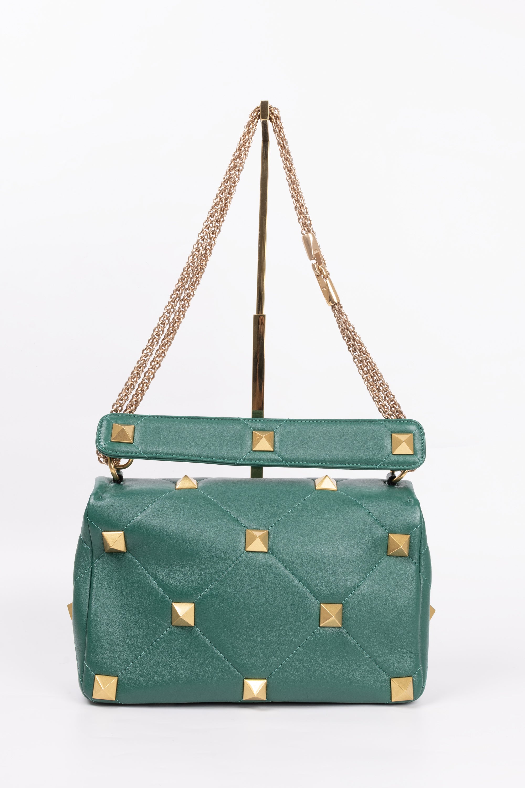 Valentino Roman Stud Verde Media