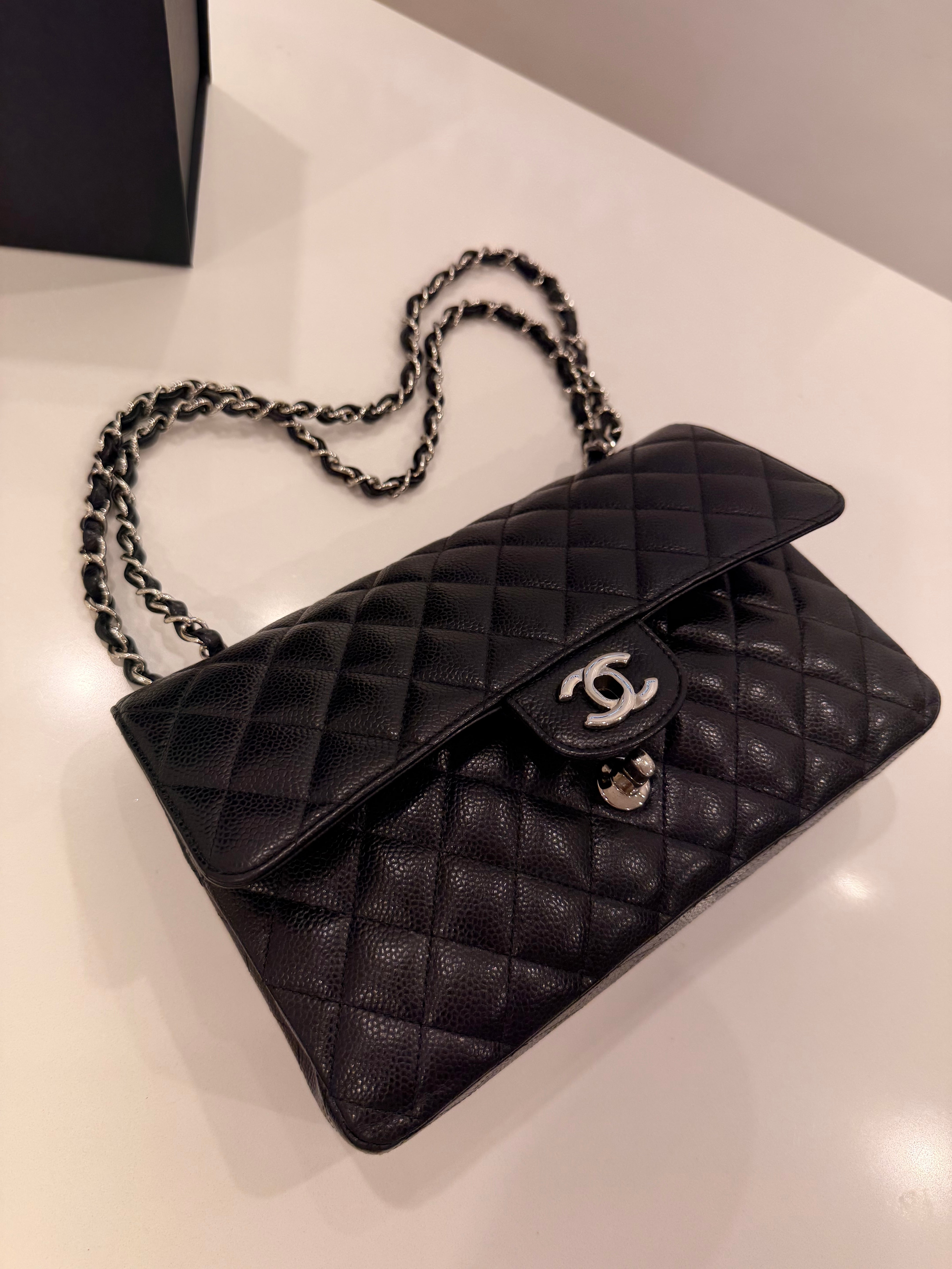 CHANEL 11.12 NERA/ARGENTO CAVIAR