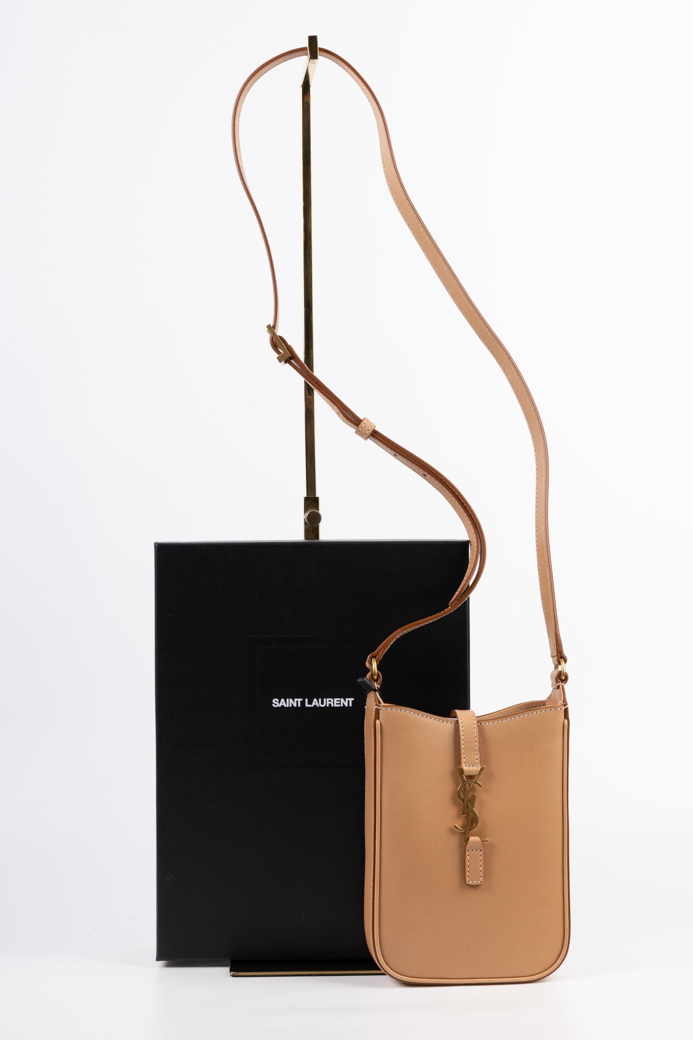 Saint Laurent Mini Le 5 à 7 Bucket Dark Beige