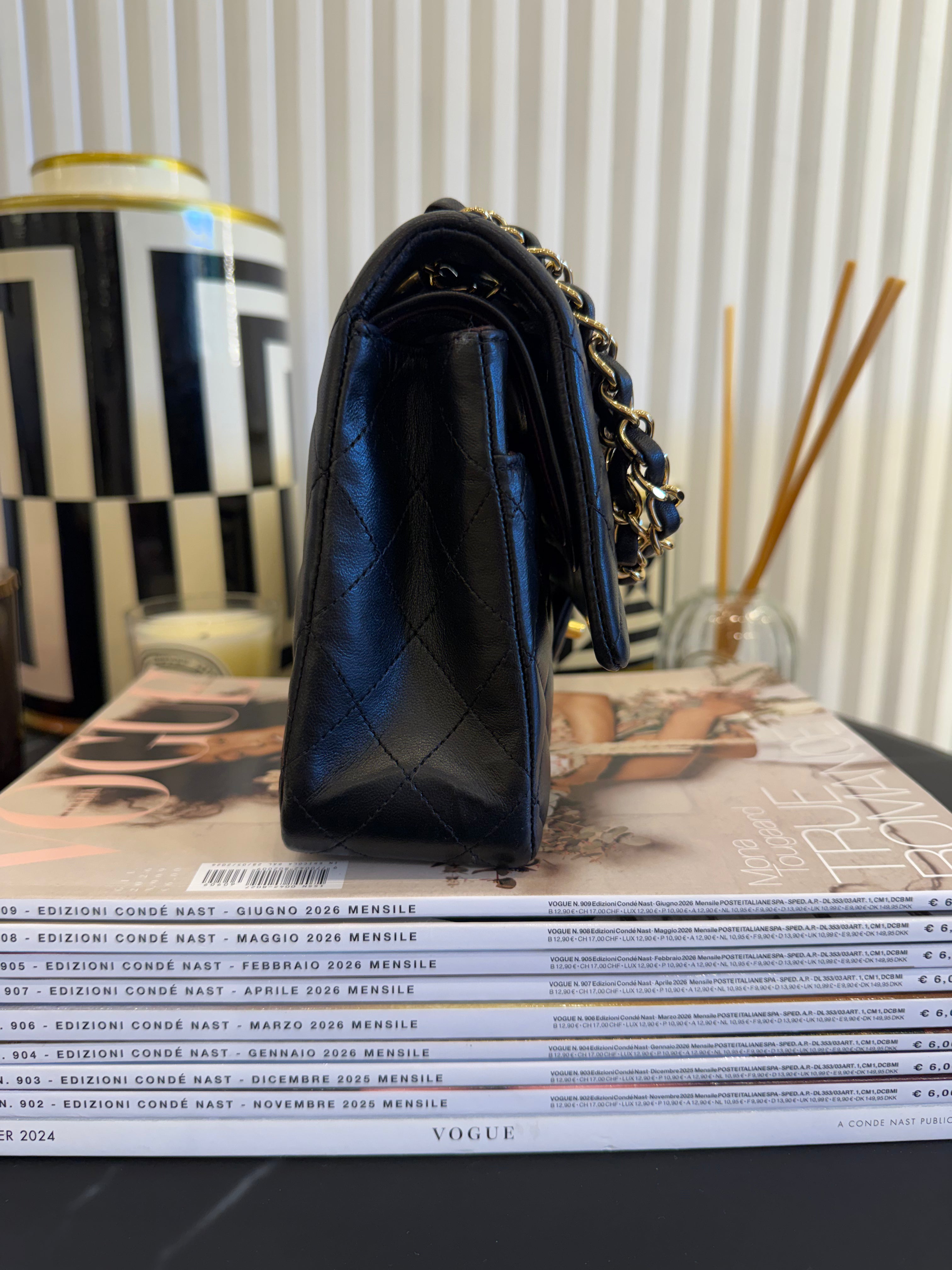 CHANEL 11.12 NERA/ORO