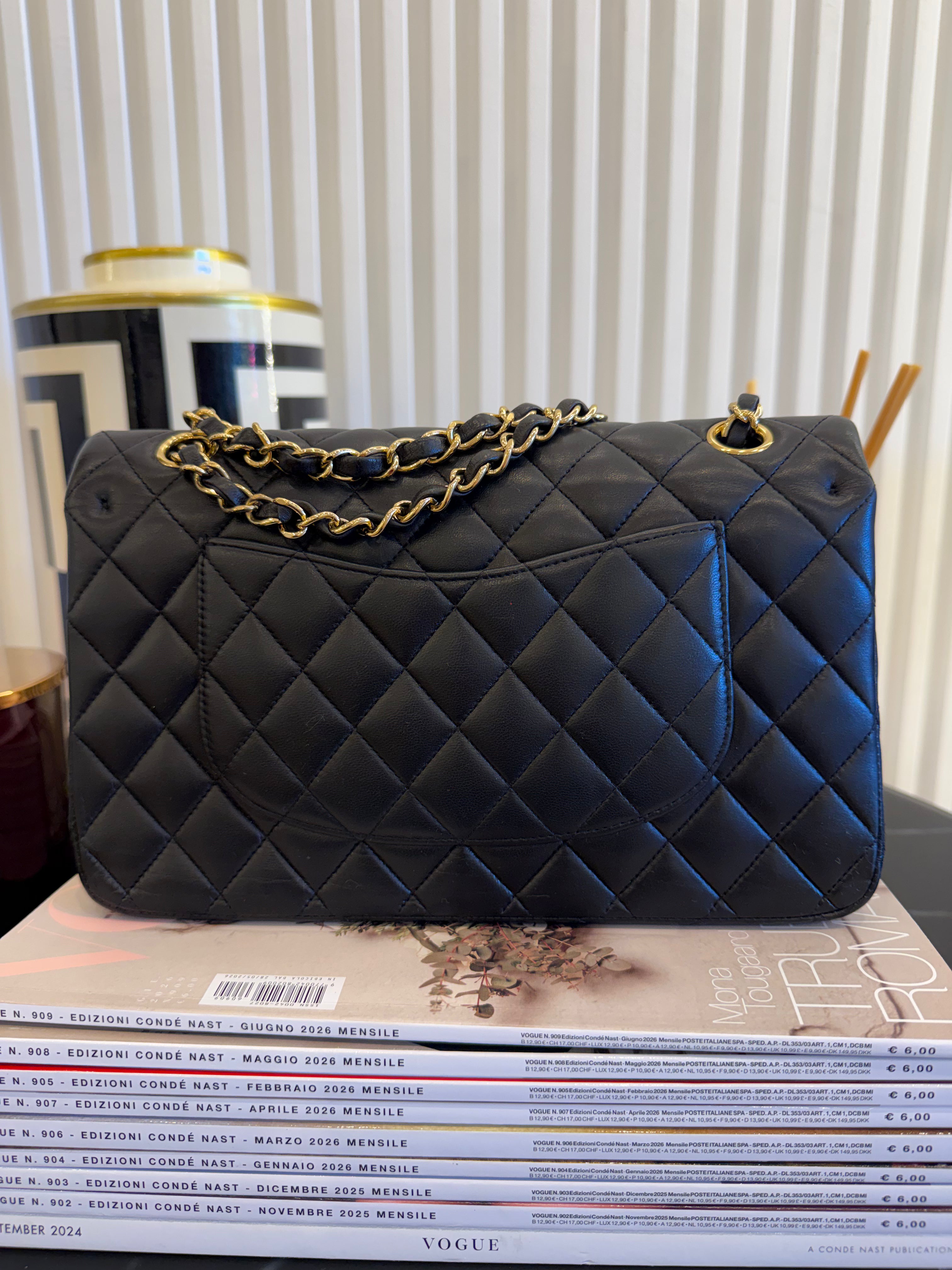 CHANEL 11.12 NERA/ORO