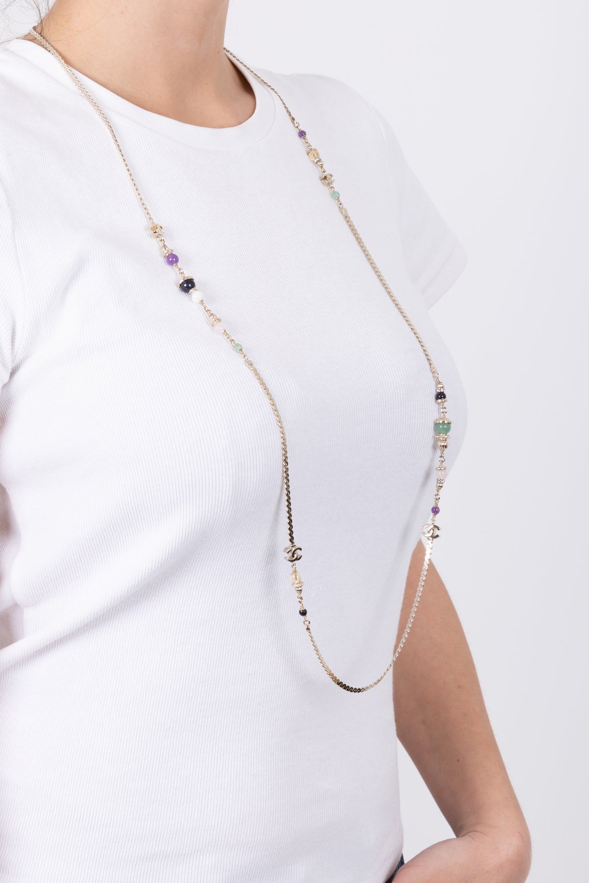 CHANEL LONG CHAIN CC