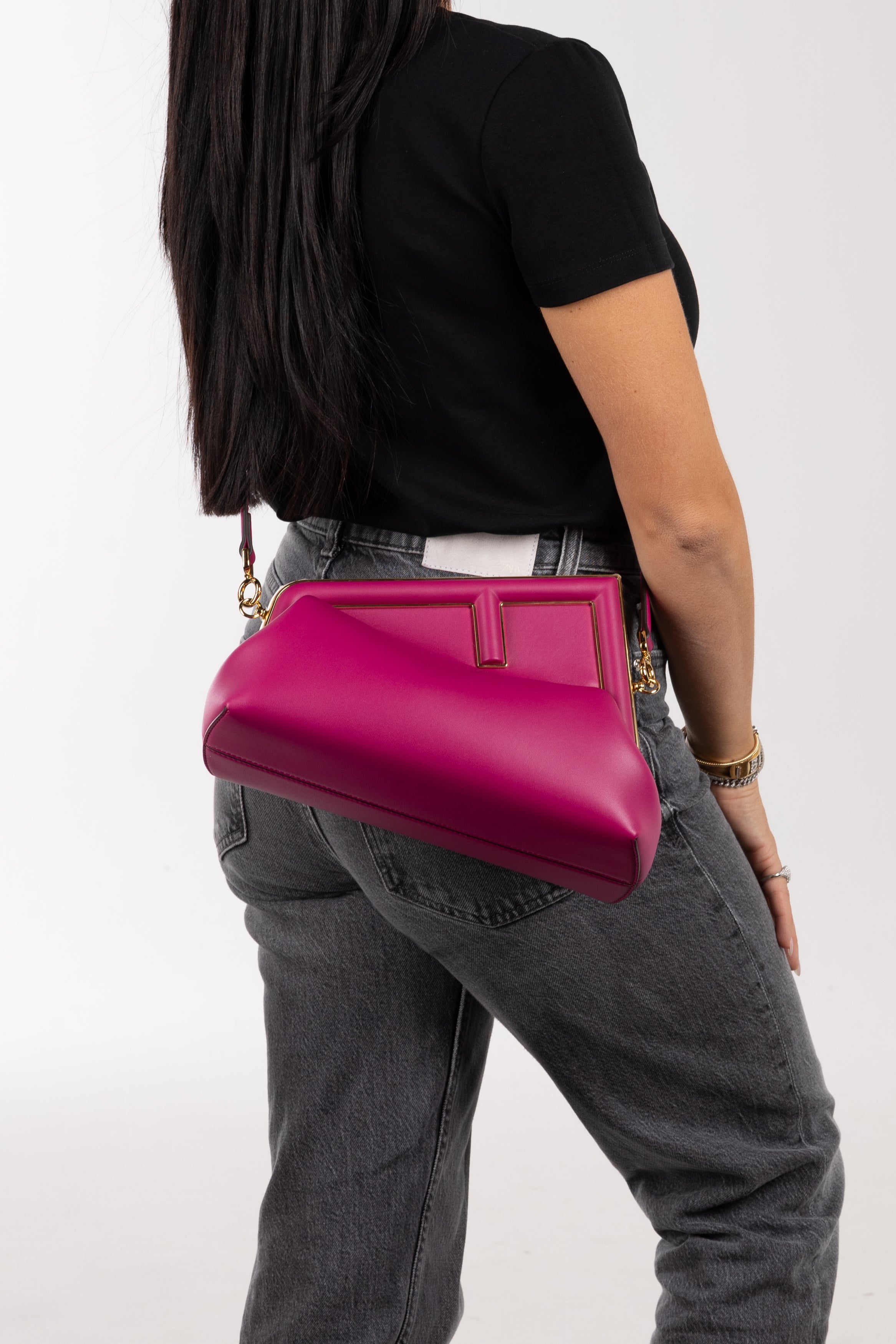 Fendi First Midi Magenta