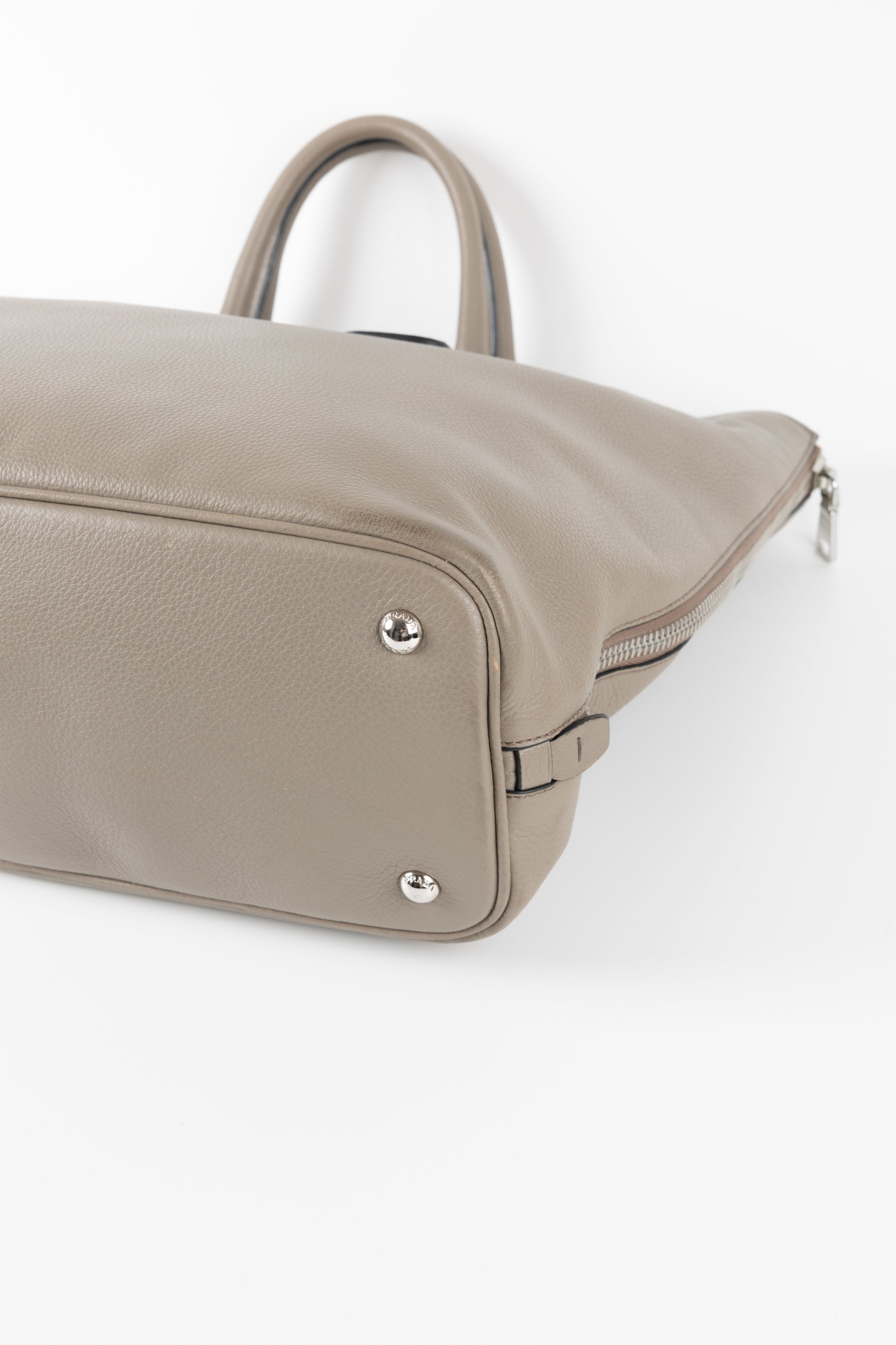 PRADA TOTE TORTORA