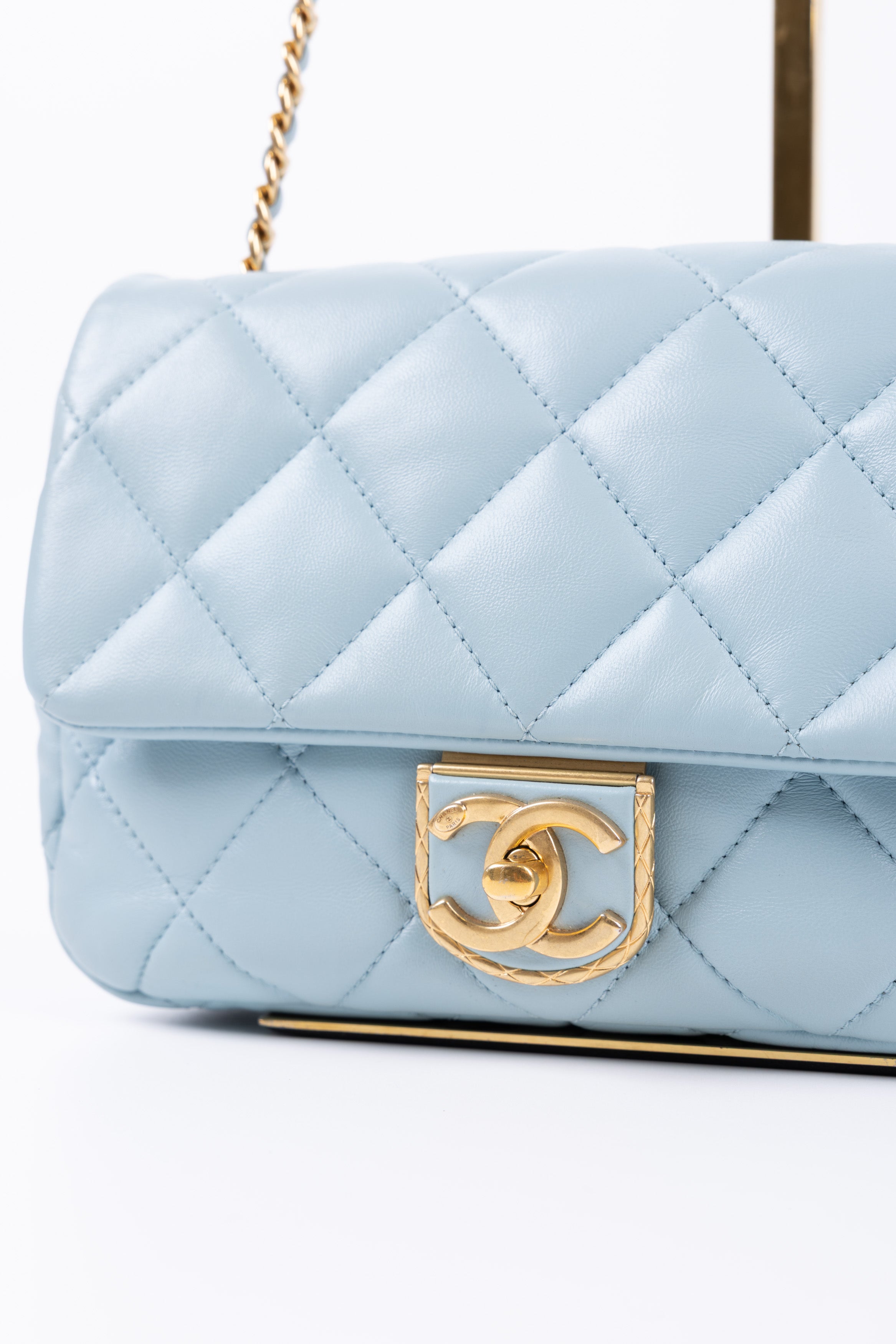 CHANEL RECTANGULAR AZZURRA