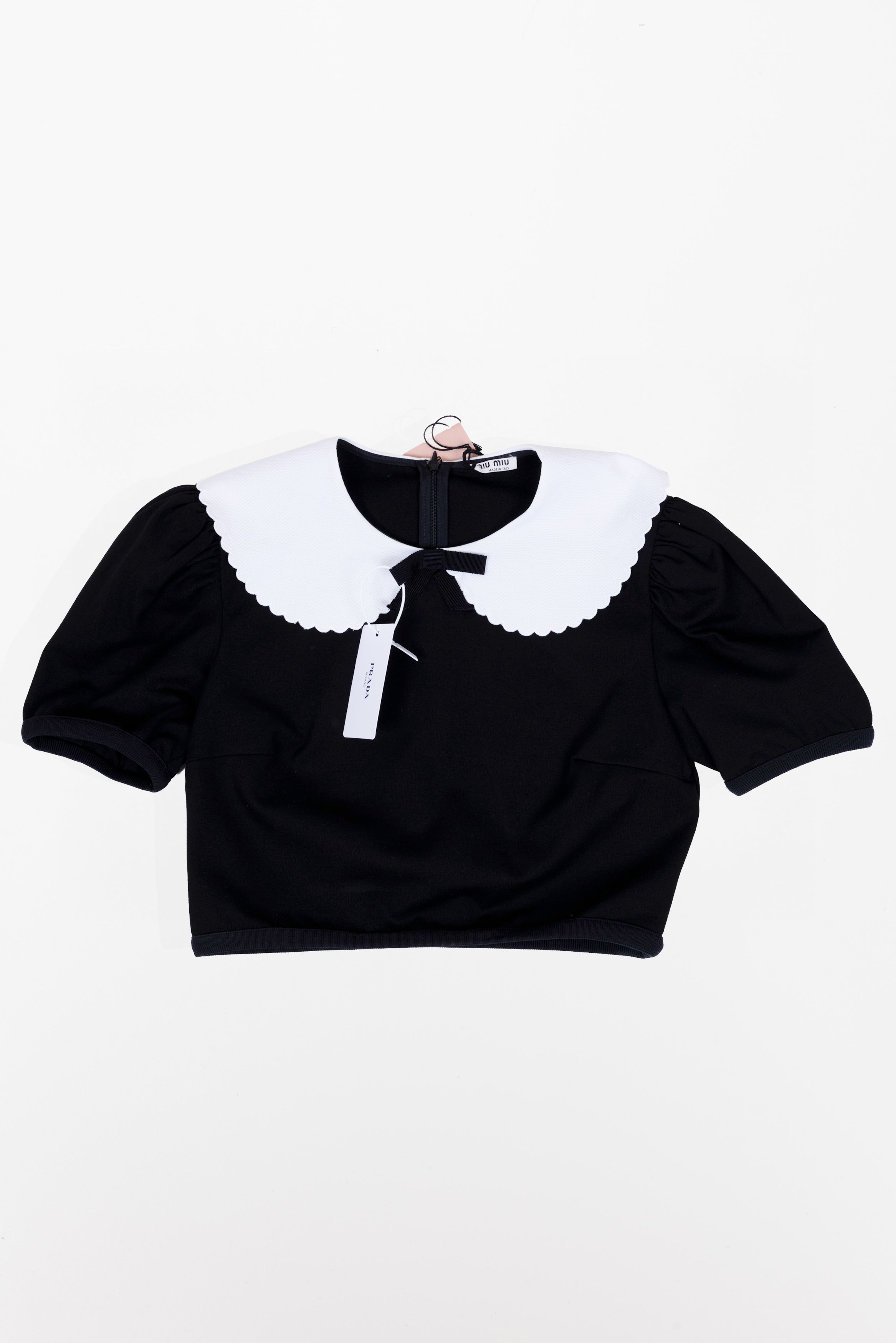 MIU MIU MAGLIA NERA CROP